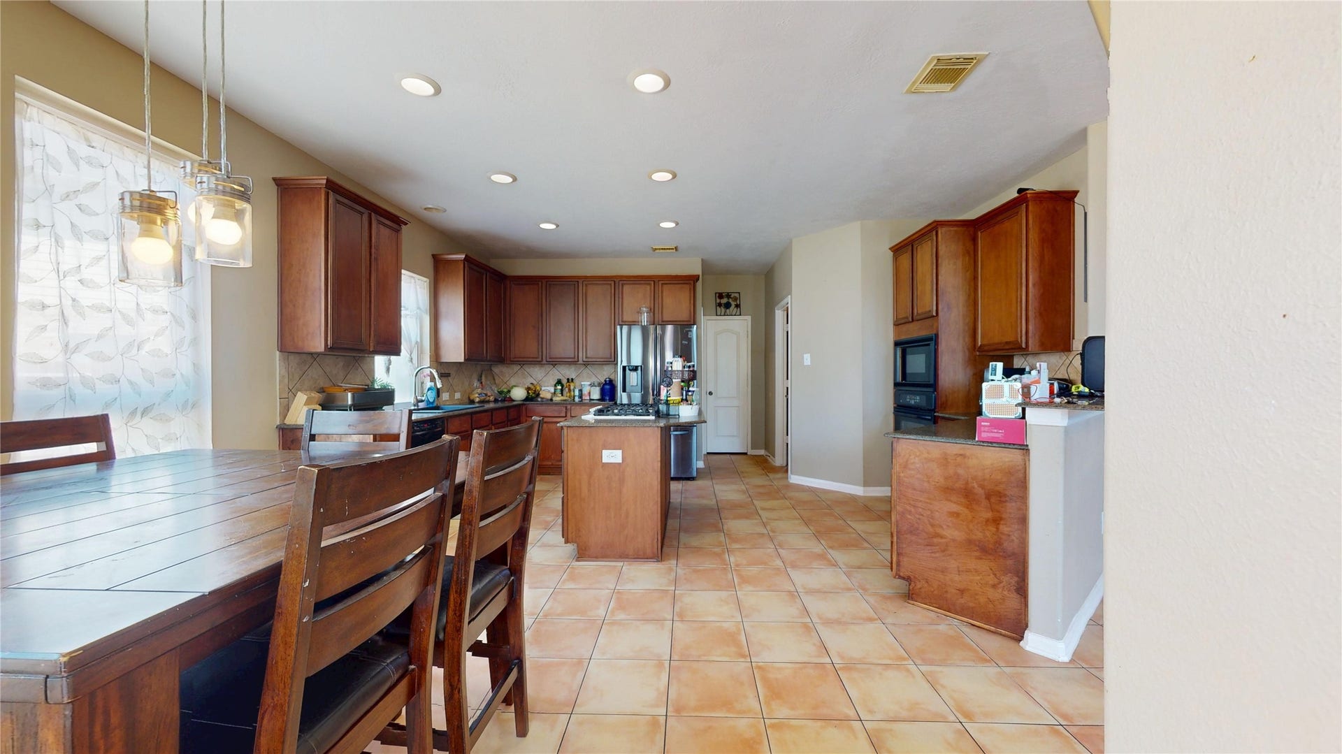 3310 Aspenbrook Ct Court, Pearland, TX 77581