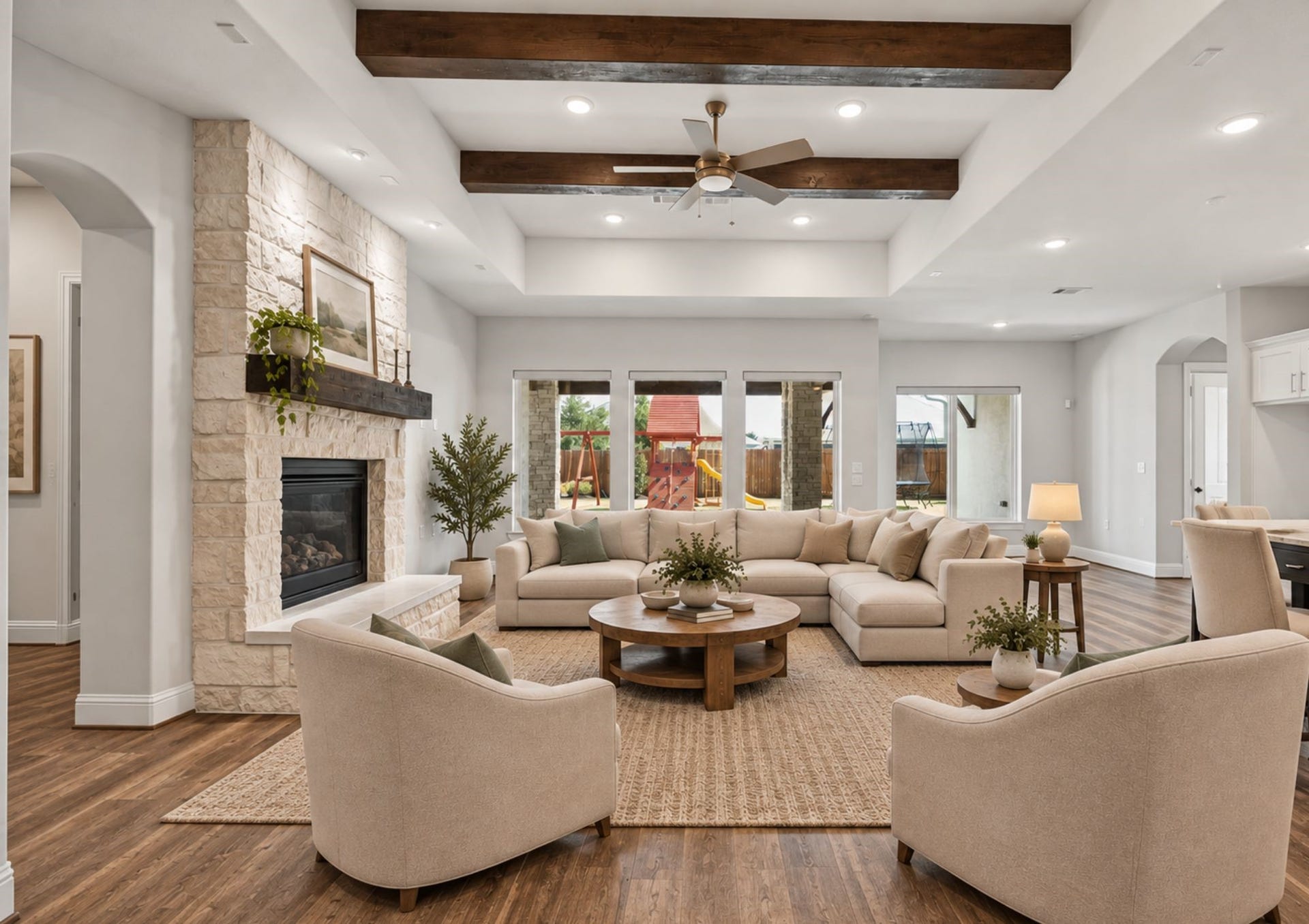 10810 Painted Crescent Court, Cypress, TX 77433 Wooden Beams