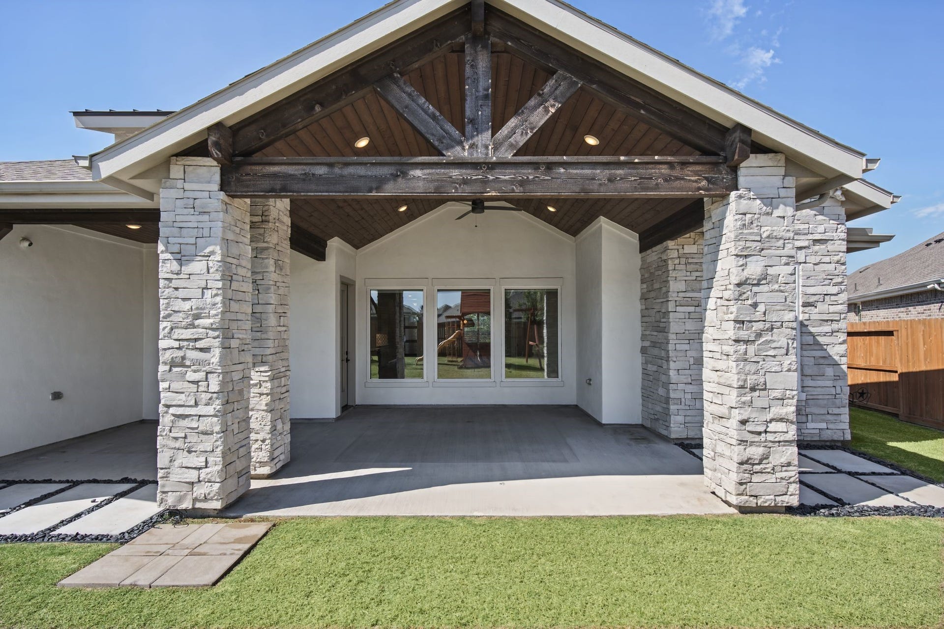 10810 Painted Crescent Court, Cypress, TX 77433 Stunning Covered Patio