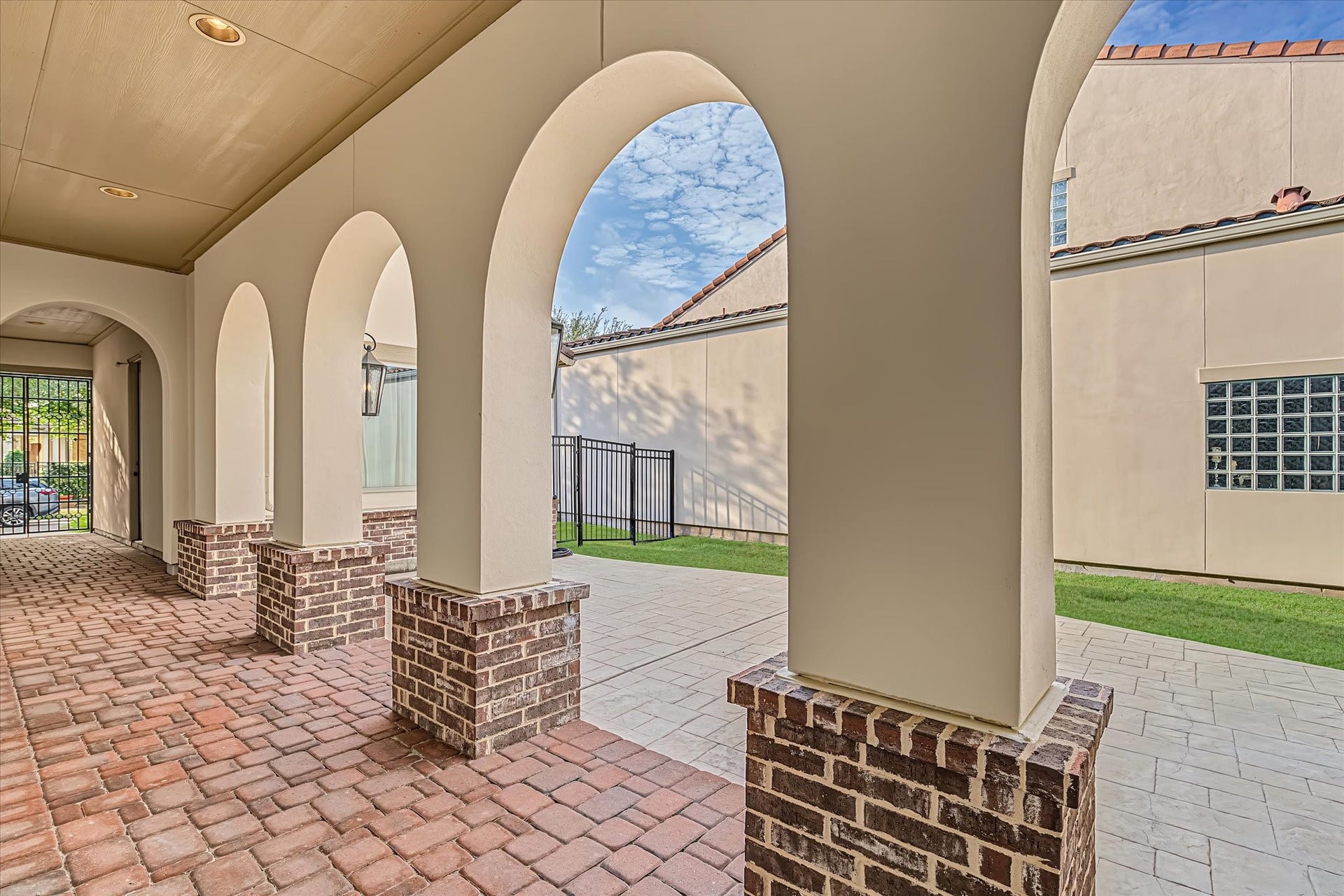 81 Quiet Way Lane, Sugar Land, TX 77498 81 Quiet Way Lane, Sugar Land, TX 77498