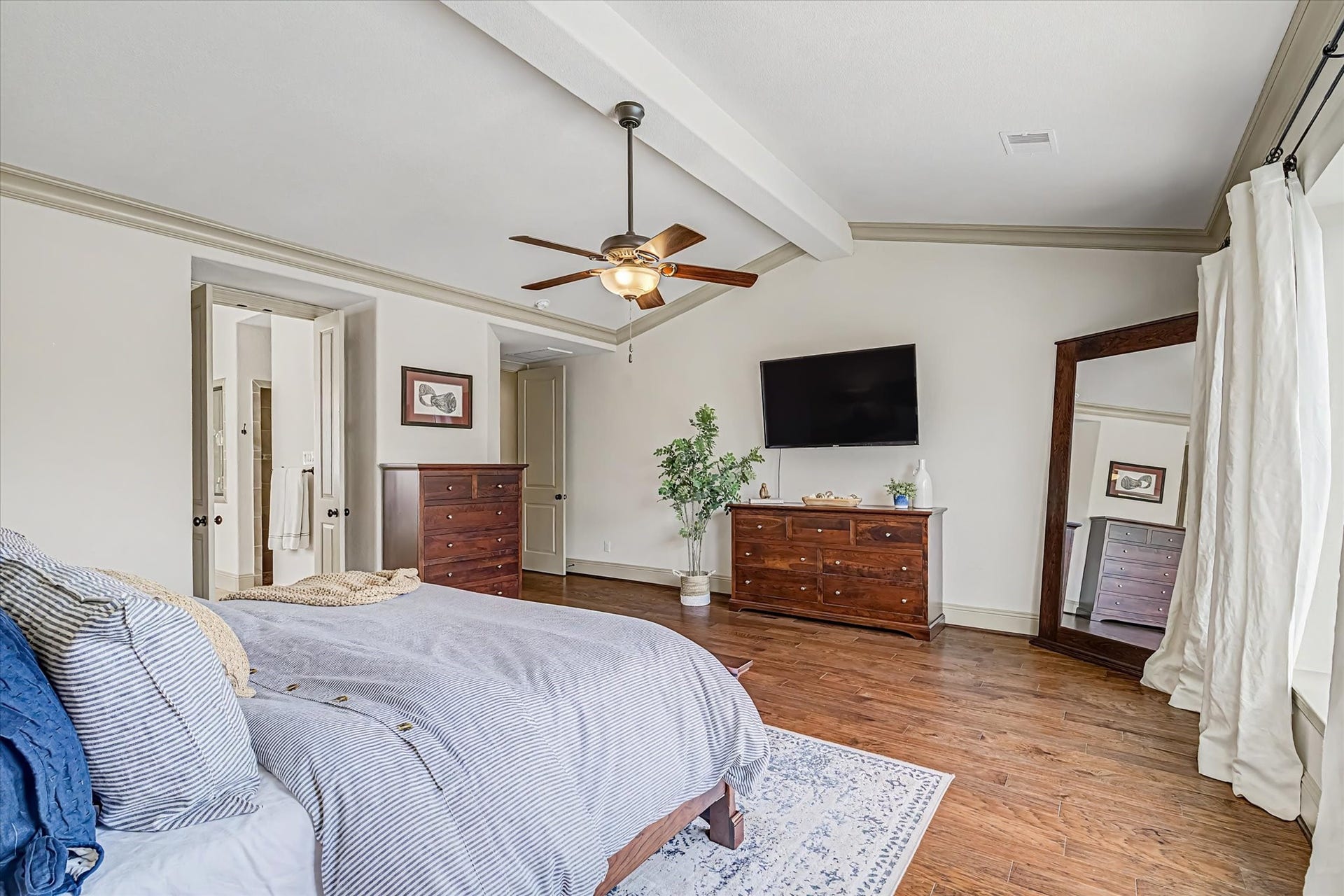 81 Quiet Way Lane, Sugar Land, TX 77498 81 Quiet Way Lane, Sugar Land, TX 77498