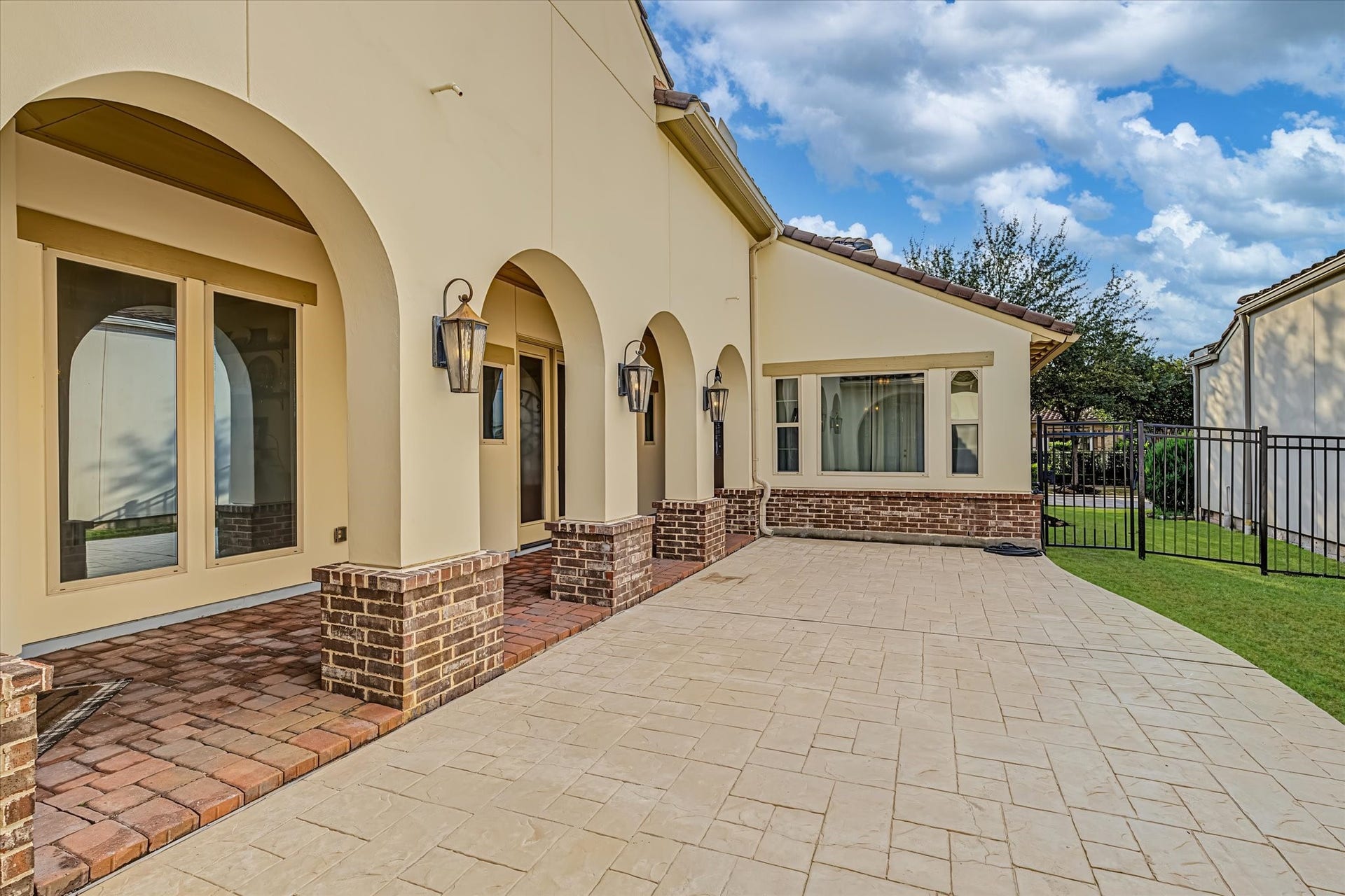 81 Quiet Way Lane, Sugar Land, TX 77498 81 Quiet Way Lane, Sugar Land, TX 77498