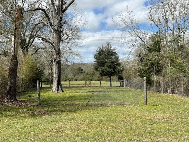 Property photo for Lot 8 25th Street, Hempstead, TX