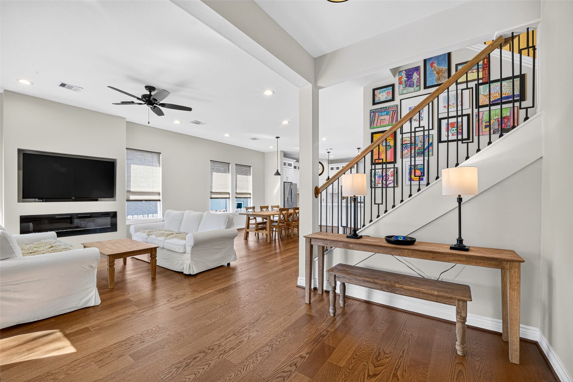 107.5 Shirleen Drive, Seabrook, TX 77586 107.5 Shirleen Drive, Seabrook, TX 77586