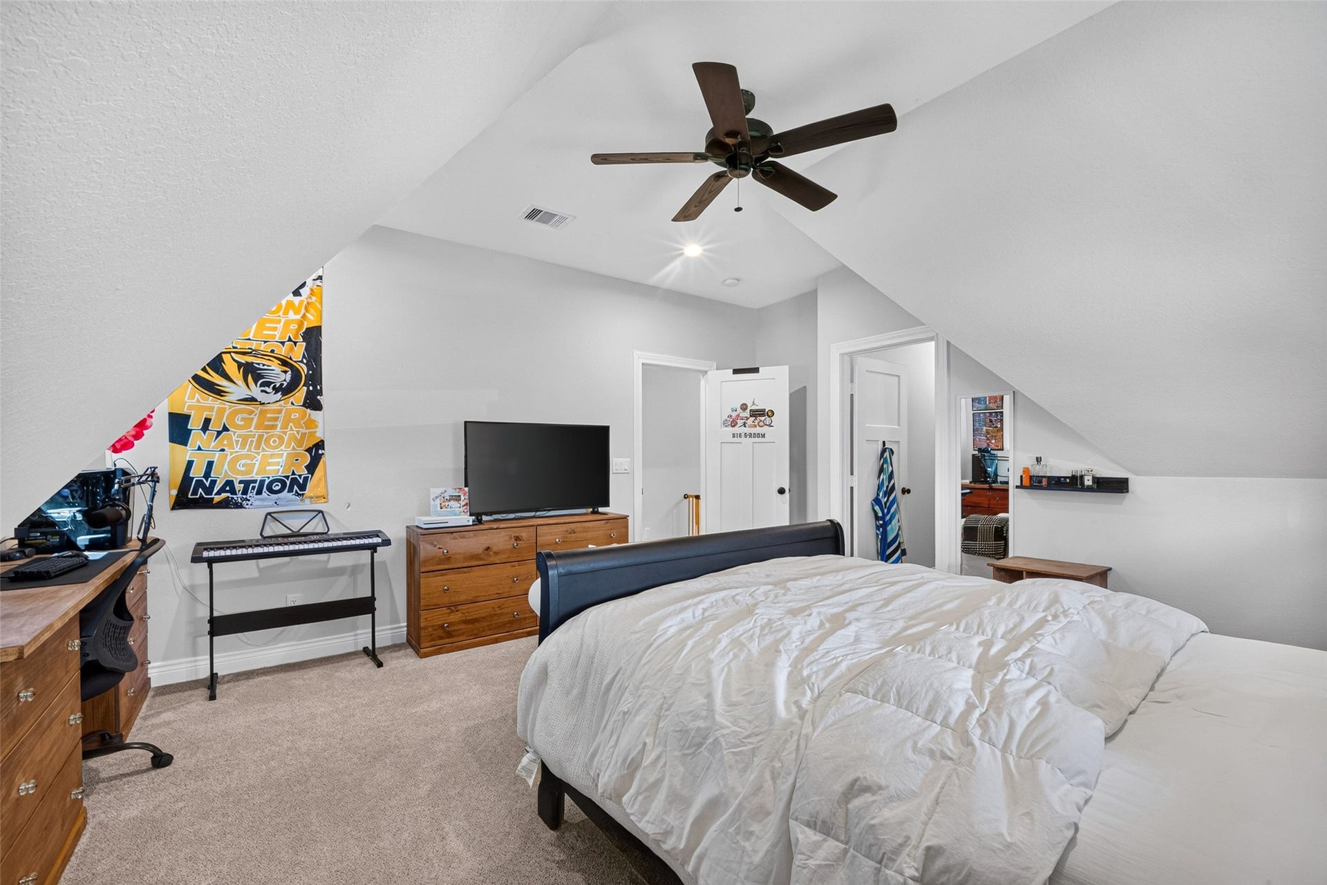 107.5 Shirleen Drive, Seabrook, TX 77586 107.5 Shirleen Drive, Seabrook, TX 77586