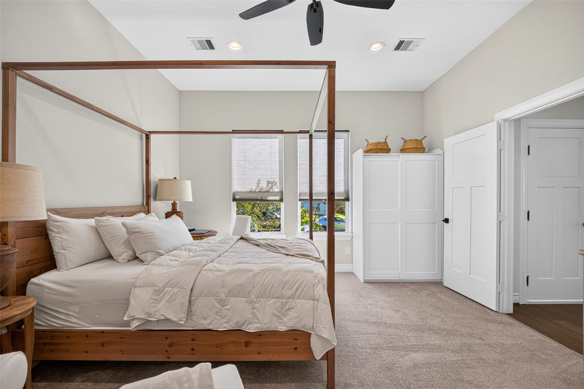 107.5 Shirleen Drive, Seabrook, TX 77586 107.5 Shirleen Drive, Seabrook, TX 77586
