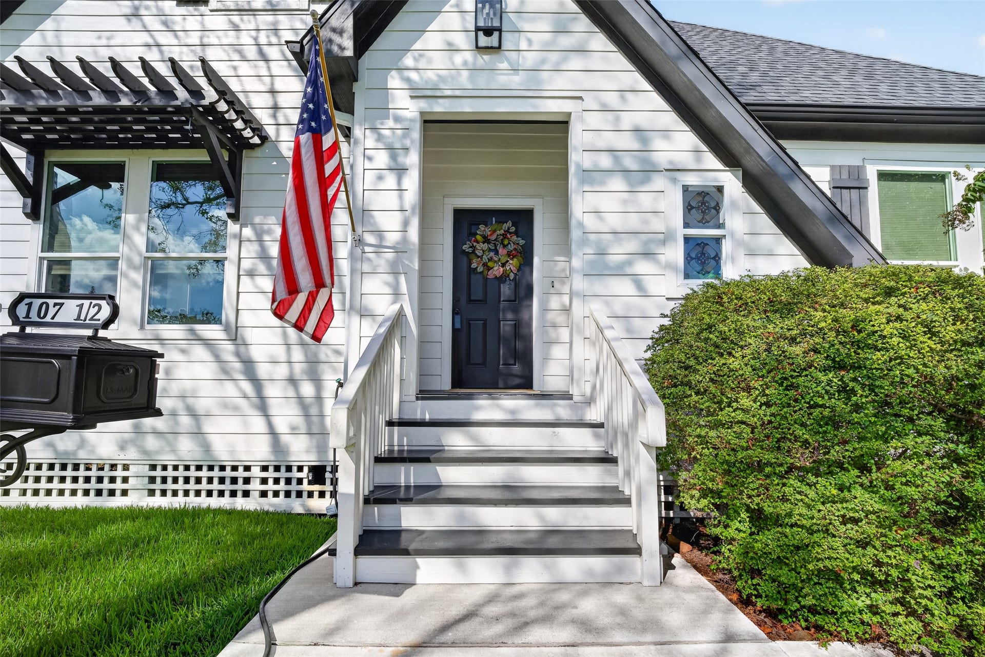 107.5 Shirleen Drive, Seabrook, TX 77586 107.5 Shirleen Drive, Seabrook, TX 77586