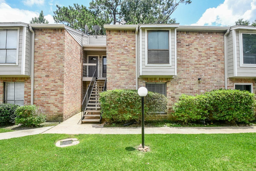 Property photo for 17331 Red Oak Drive, #24, Houston, TX