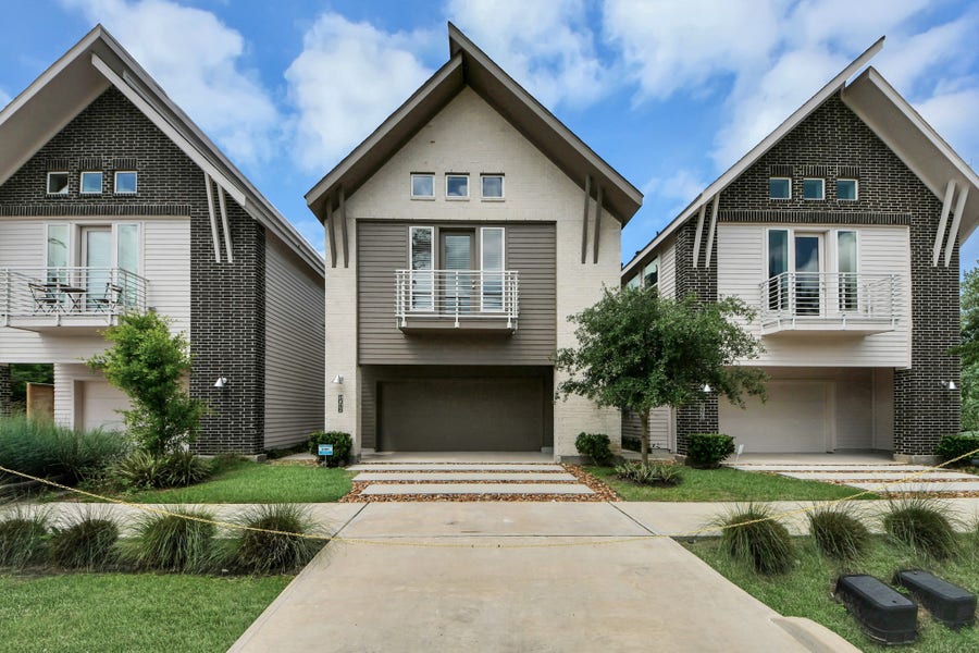 Property photo for 1042 Homer Street, Houston, TX