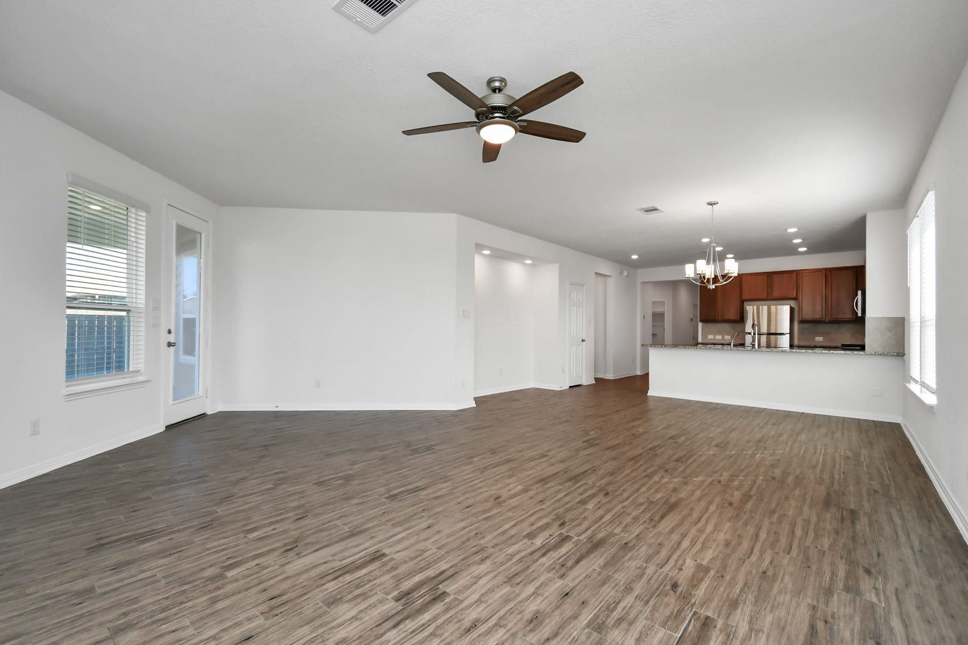 10326 Mount Winchell Drive, Rosharon, TX 77583