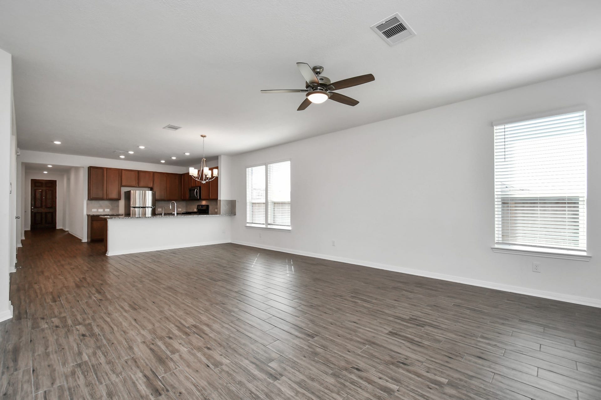 10326 Mount Winchell Drive, Rosharon, TX 77583