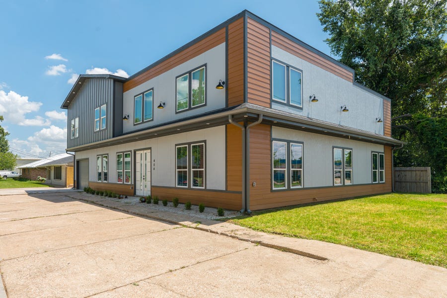 Property photo for 404 N Avenue H, Humble, TX