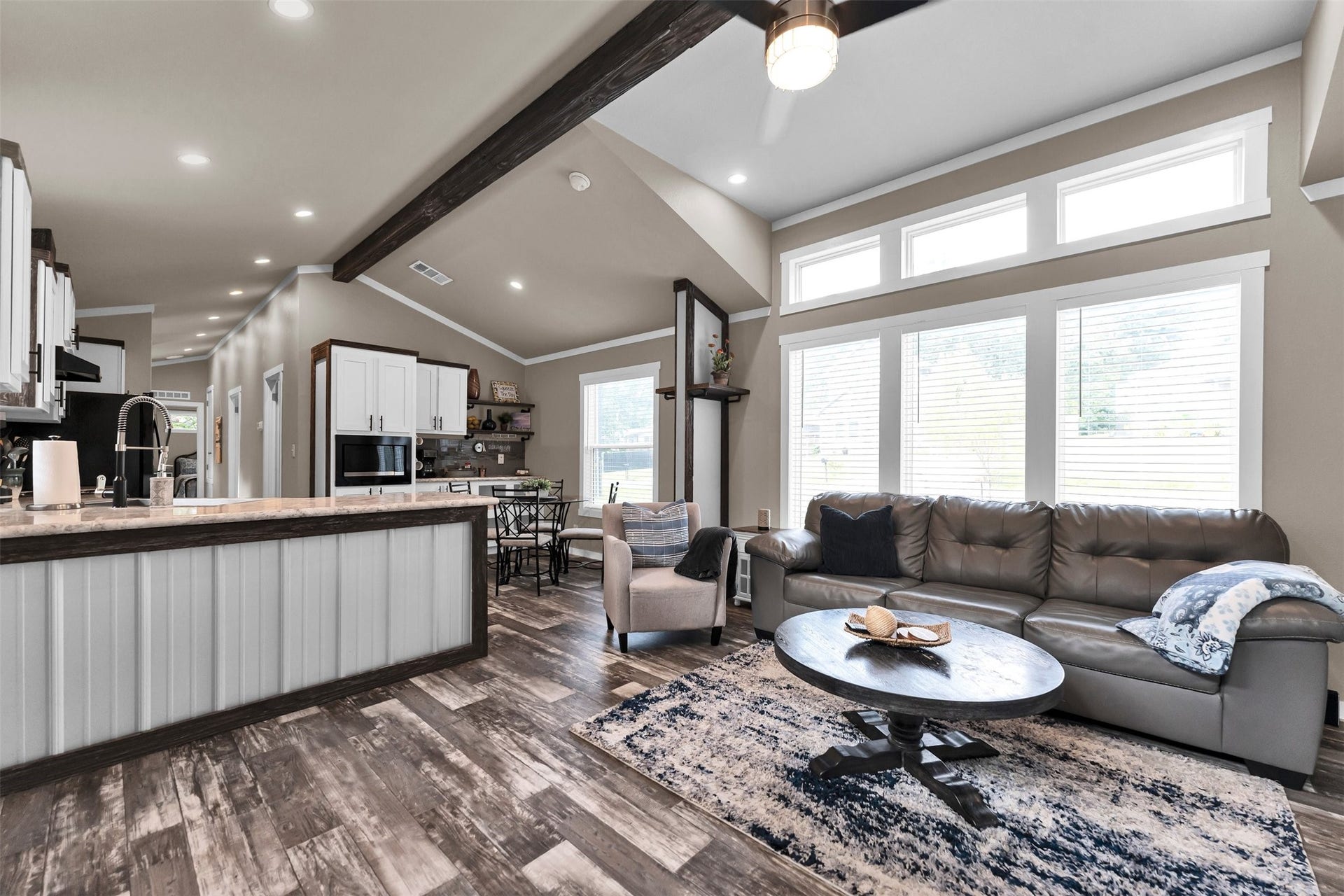 15678 Aspen Drive, Montgomery, TX 77356 15678 Aspen Drive, Montgomery, TX 77356