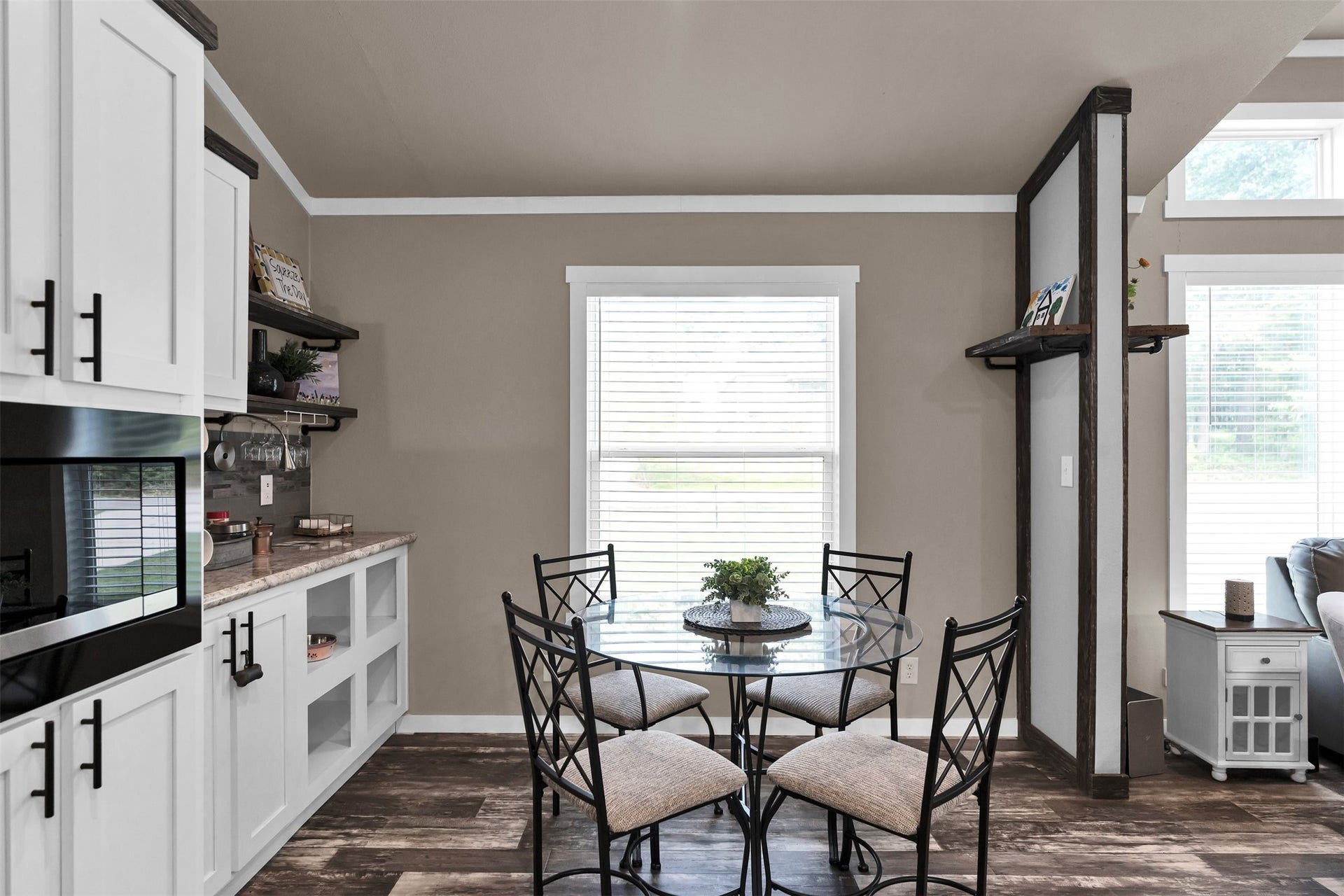 15678 Aspen Drive, Montgomery, TX 77356 15678 Aspen Drive, Montgomery, TX 77356