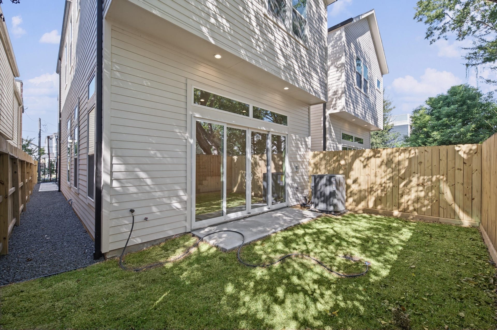 1320 Alexander Street, #A, Houston, TX 77008 25' x 15' private backyard.