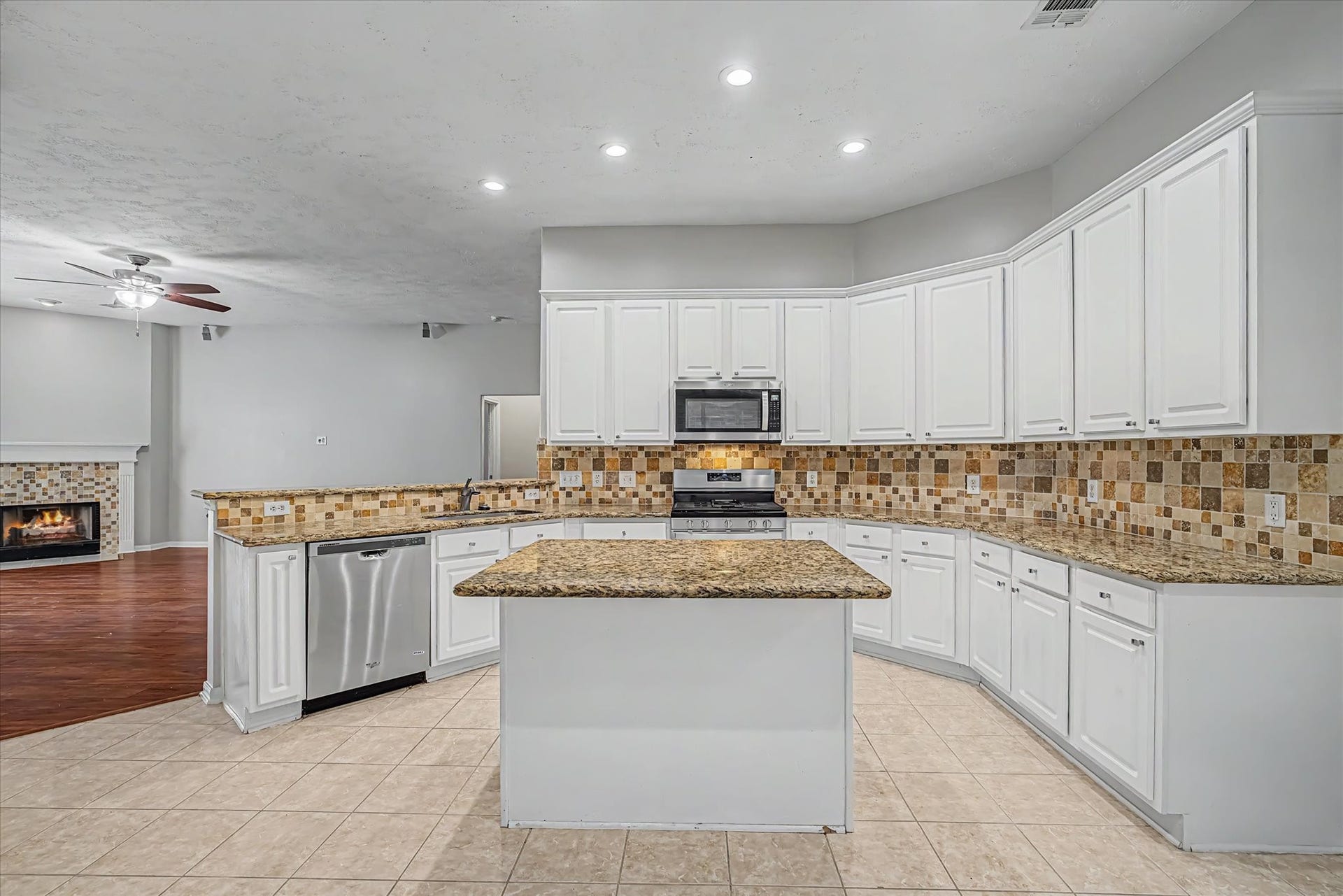 23778 River Place Drive, Katy, TX 77494 23778 River Place Drive, Katy, TX 77494