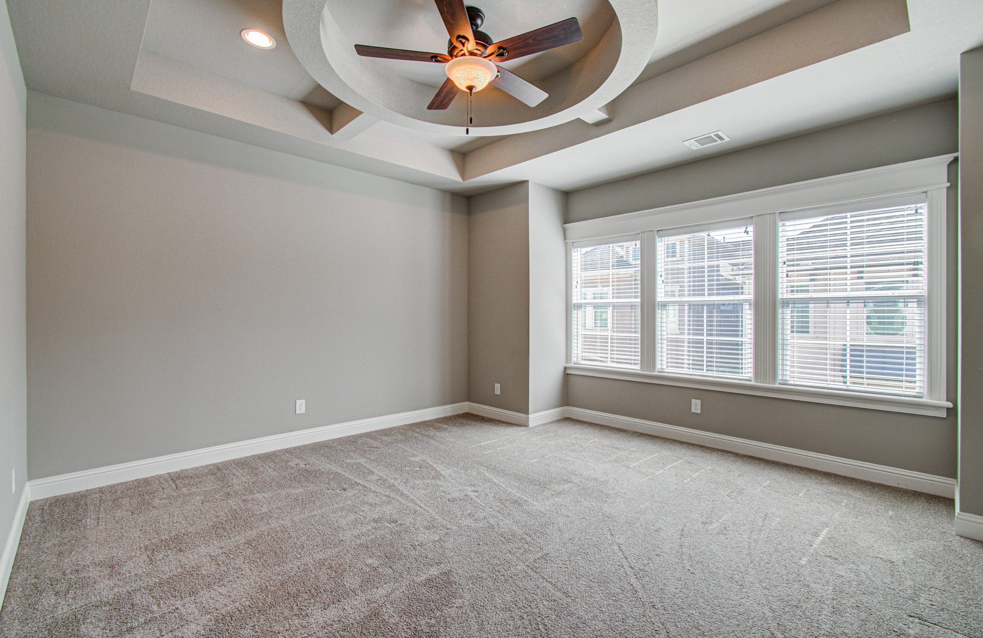 10908 Upland Retreat Drive, Houston, TX 77043