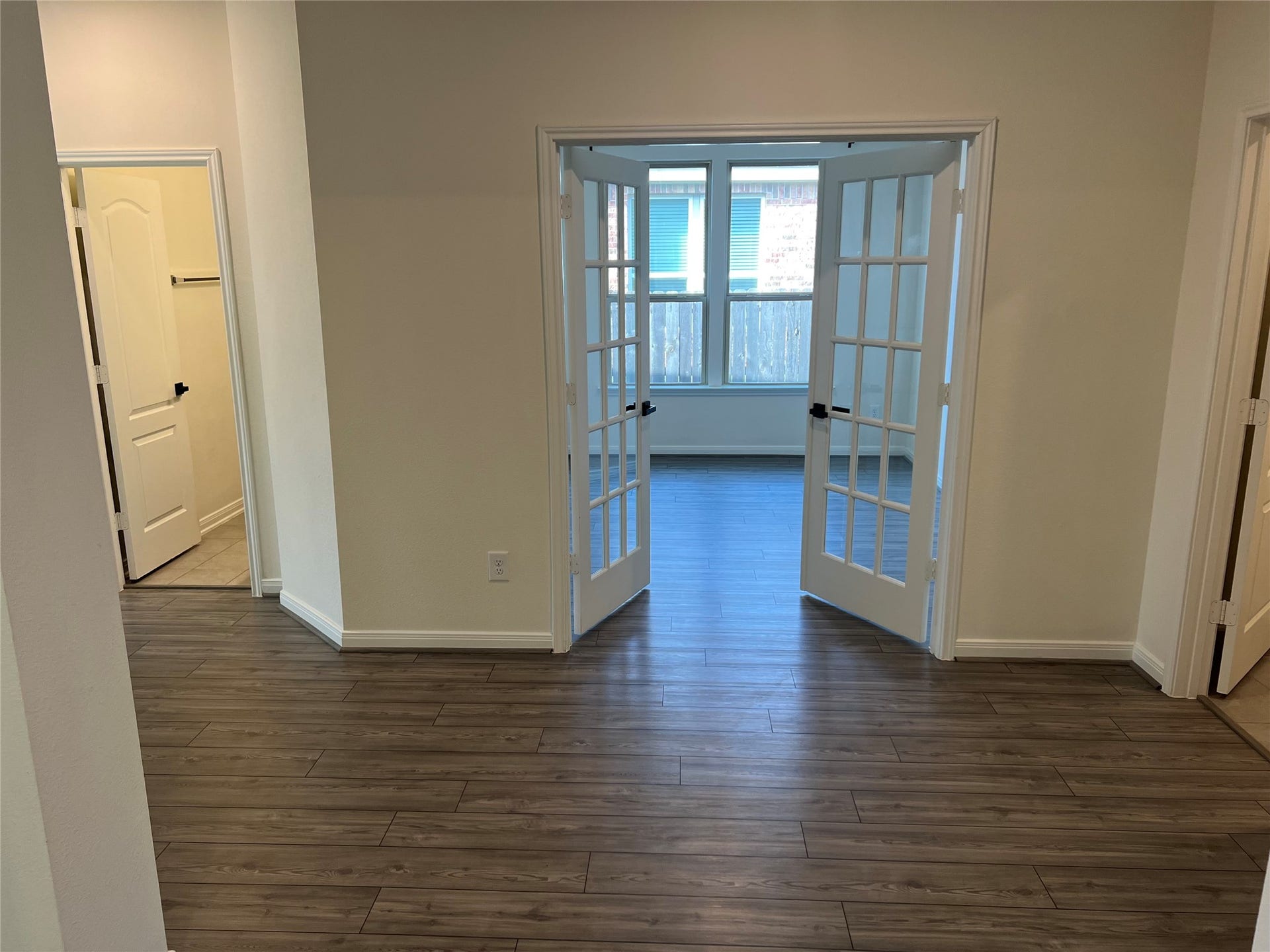 10735 Soaring Legend Lane, Humble, TX 77338 Home office/Study with beautiful French doors