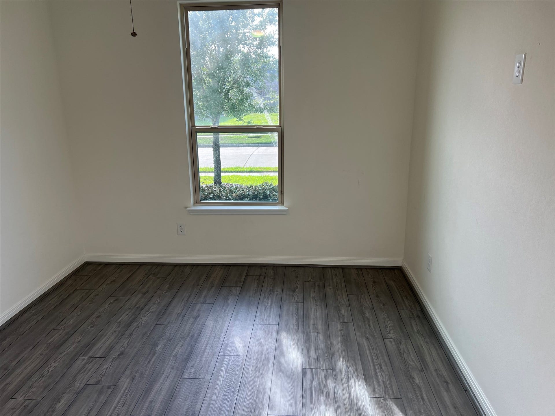 10735 Soaring Legend Lane, Humble, TX 77338 Secondary bedroom 1