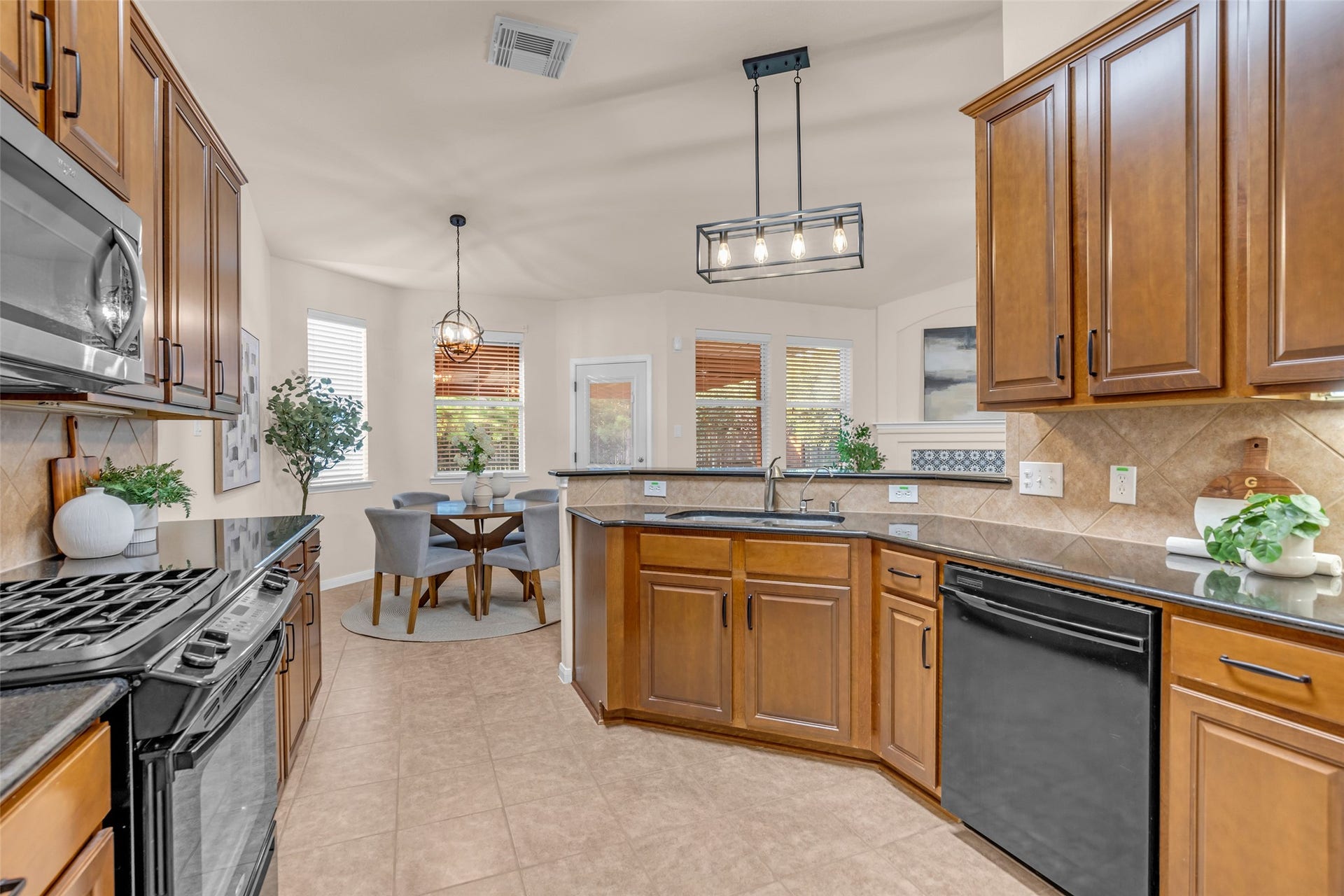 21416 Quail Point Lane, Porter, TX 77365 21416 Quail Point Lane, Porter, TX 77365