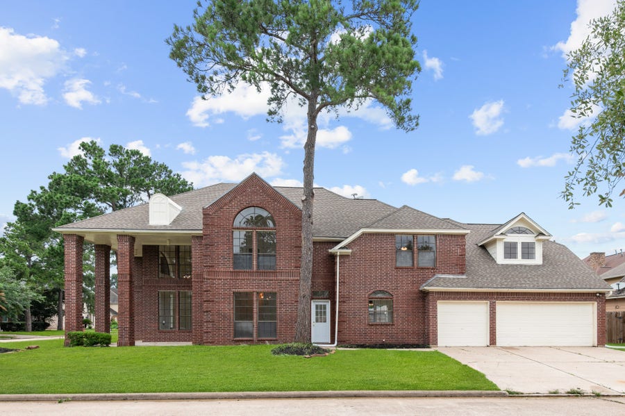 Property photo for 17402 Wilton Park Court, Spring, TX