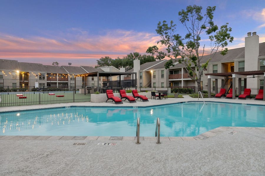 Property photo for 10751 Meadowglen Lane, #Kate, Houston, TX