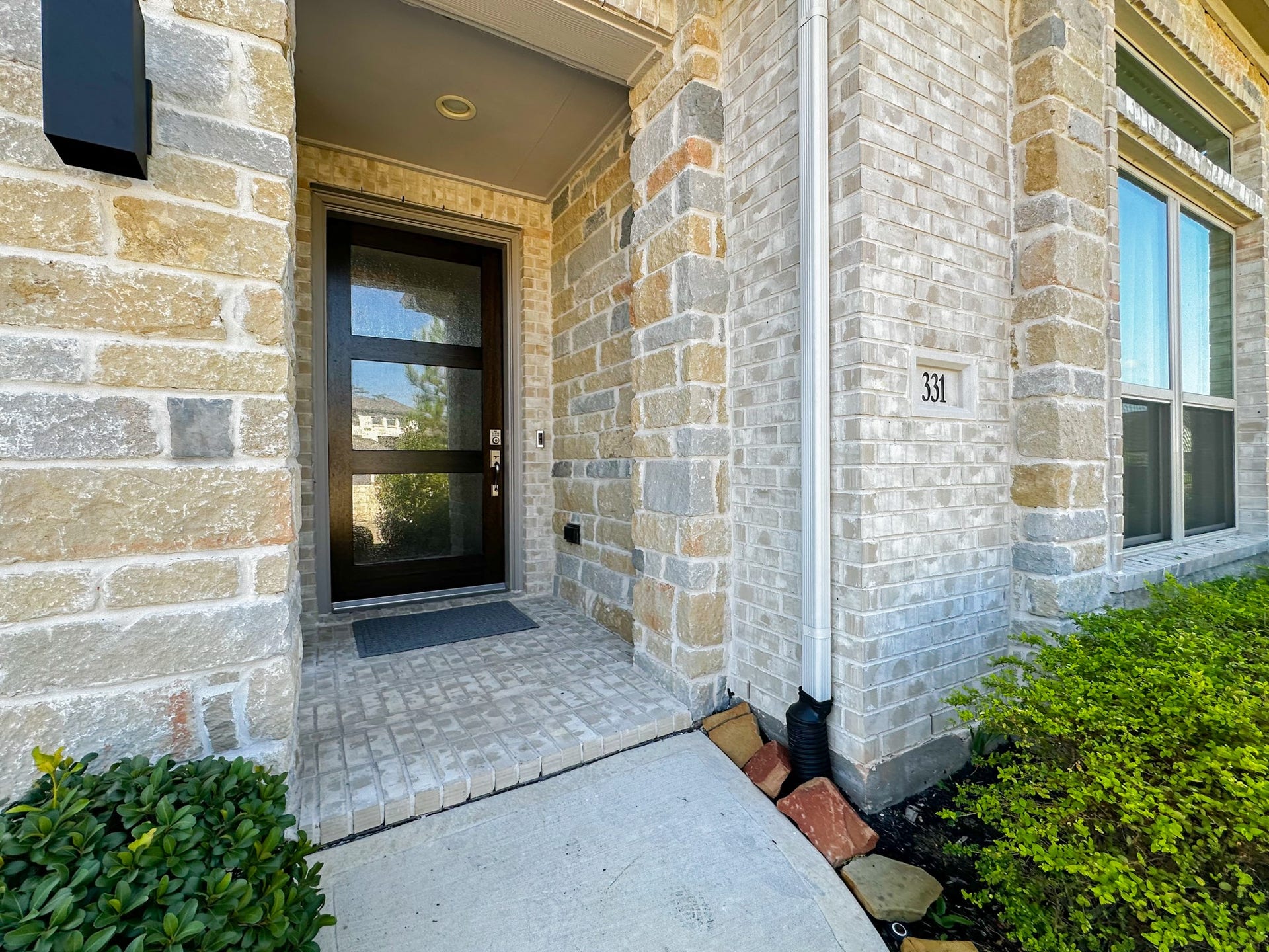 331 Texoma Plains Drive, Conroe, TX 77304 331 Texoma Plains Drive, Conroe, TX 77304