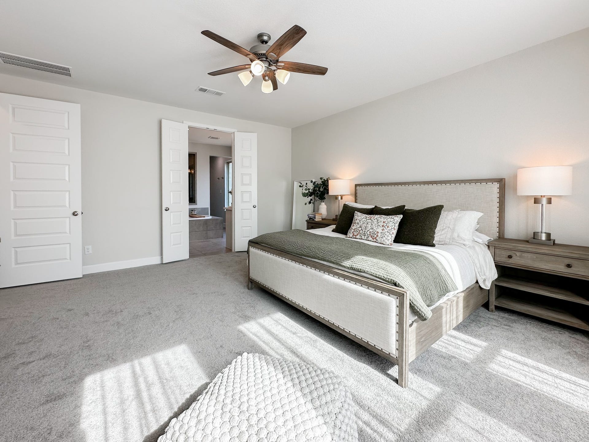331 Texoma Plains Drive, Conroe, TX 77304 331 Texoma Plains Drive, Conroe, TX 77304