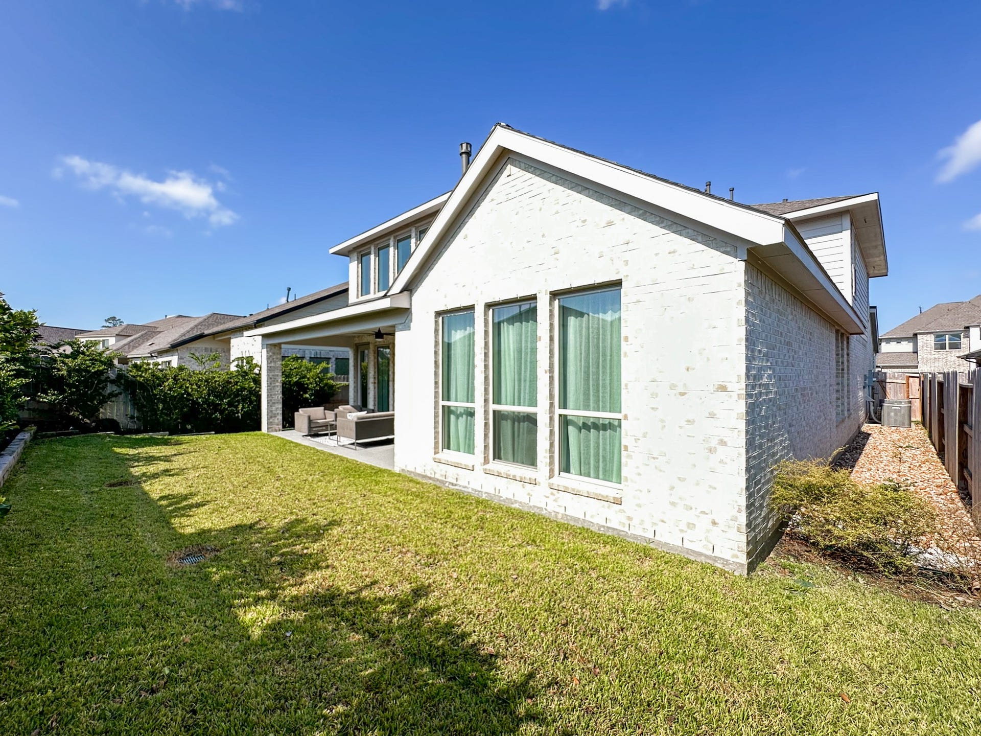 331 Texoma Plains Drive, Conroe, TX 77304 331 Texoma Plains Drive, Conroe, TX 77304