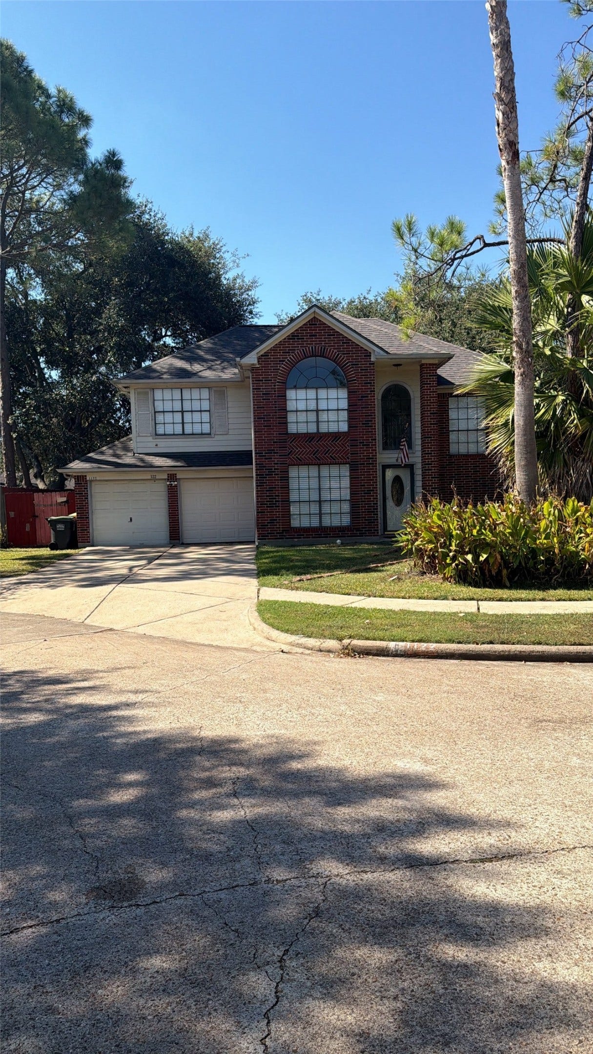 1122 Wentworth Drive, Pearland, TX 77584