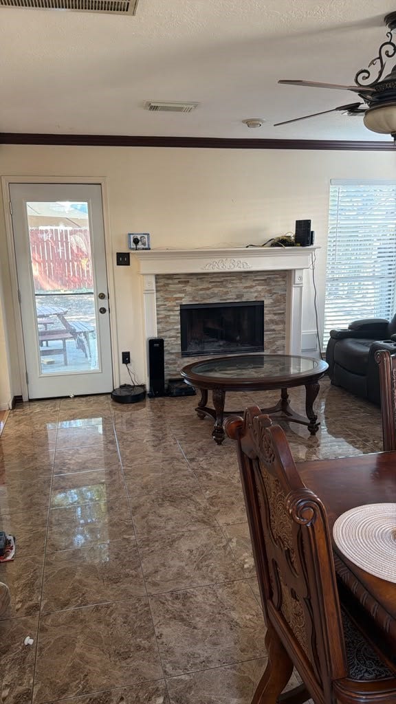 1122 Wentworth Drive, Pearland, TX 77584