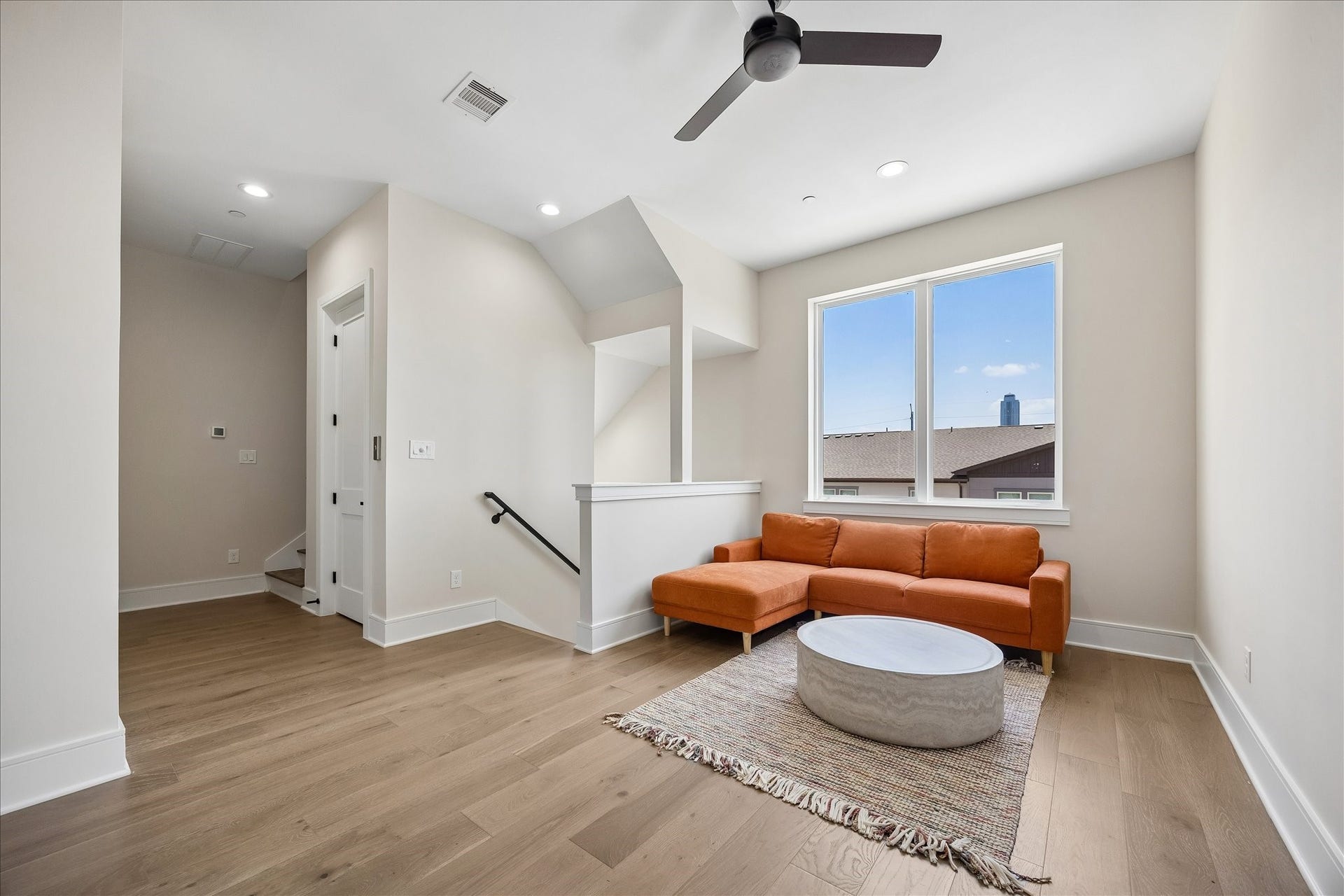 5861 Winsome Lane, Houston, TX 77057 5861 Winsome Lane, Houston, TX 77057
