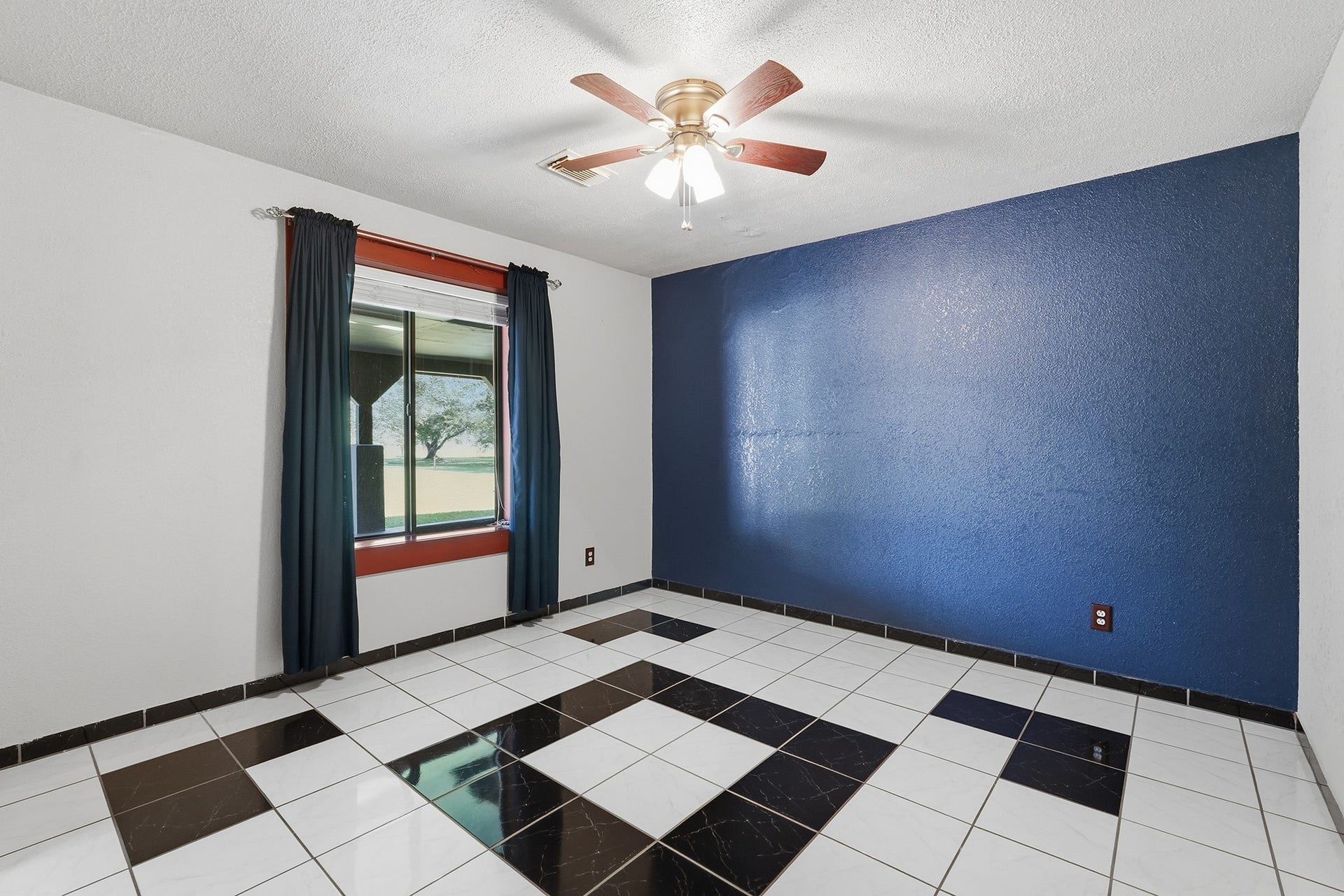 20602 Peters Road, Crosby, TX 77532 20602 Peters Road, Crosby, TX 77532