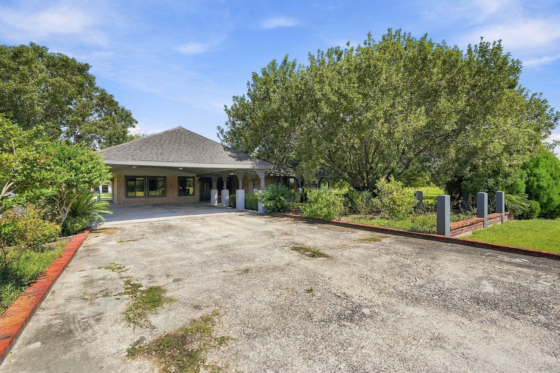 20602 Peters Road, Crosby, TX 77532 20602 Peters Road, Crosby, TX 77532