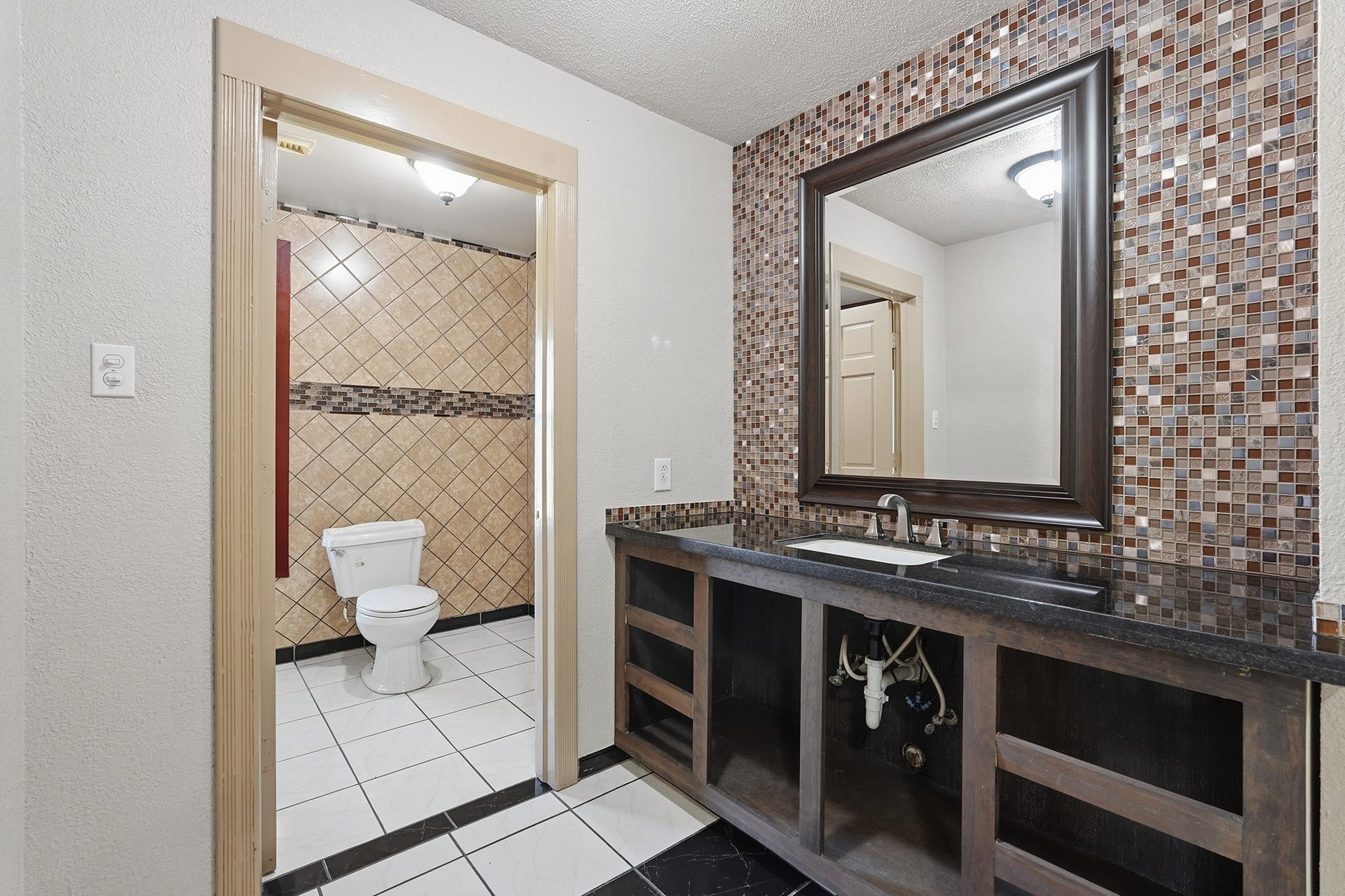 20602 Peters Road, Crosby, TX 77532 20602 Peters Road, Crosby, TX 77532