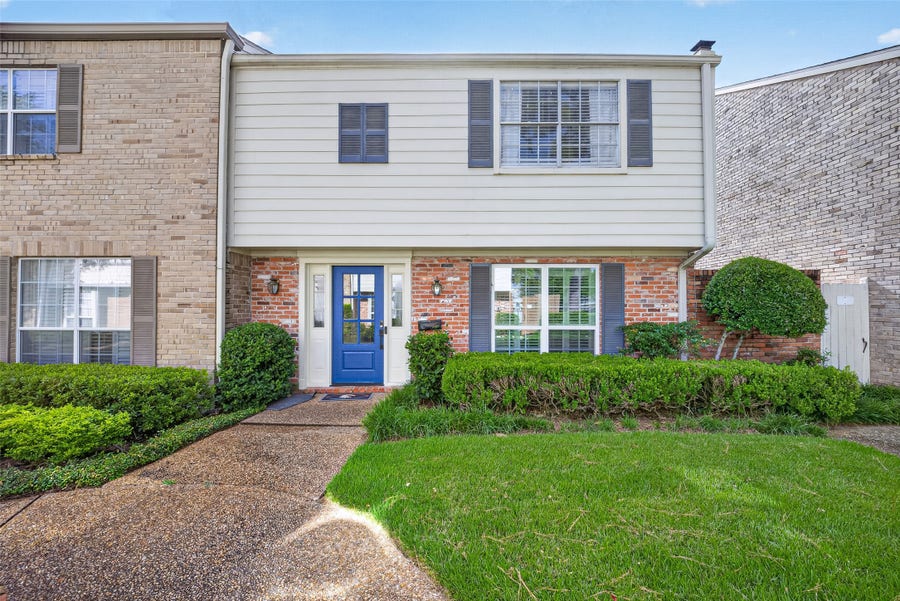 Property photo for 12618 Huntingwick Drive, #100, Houston, TX