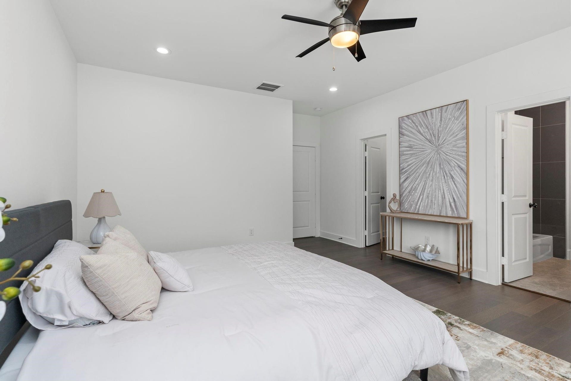 1517 Egypt Street, Houston, TX 77009 1517 Egypt Street, Houston, TX 77009