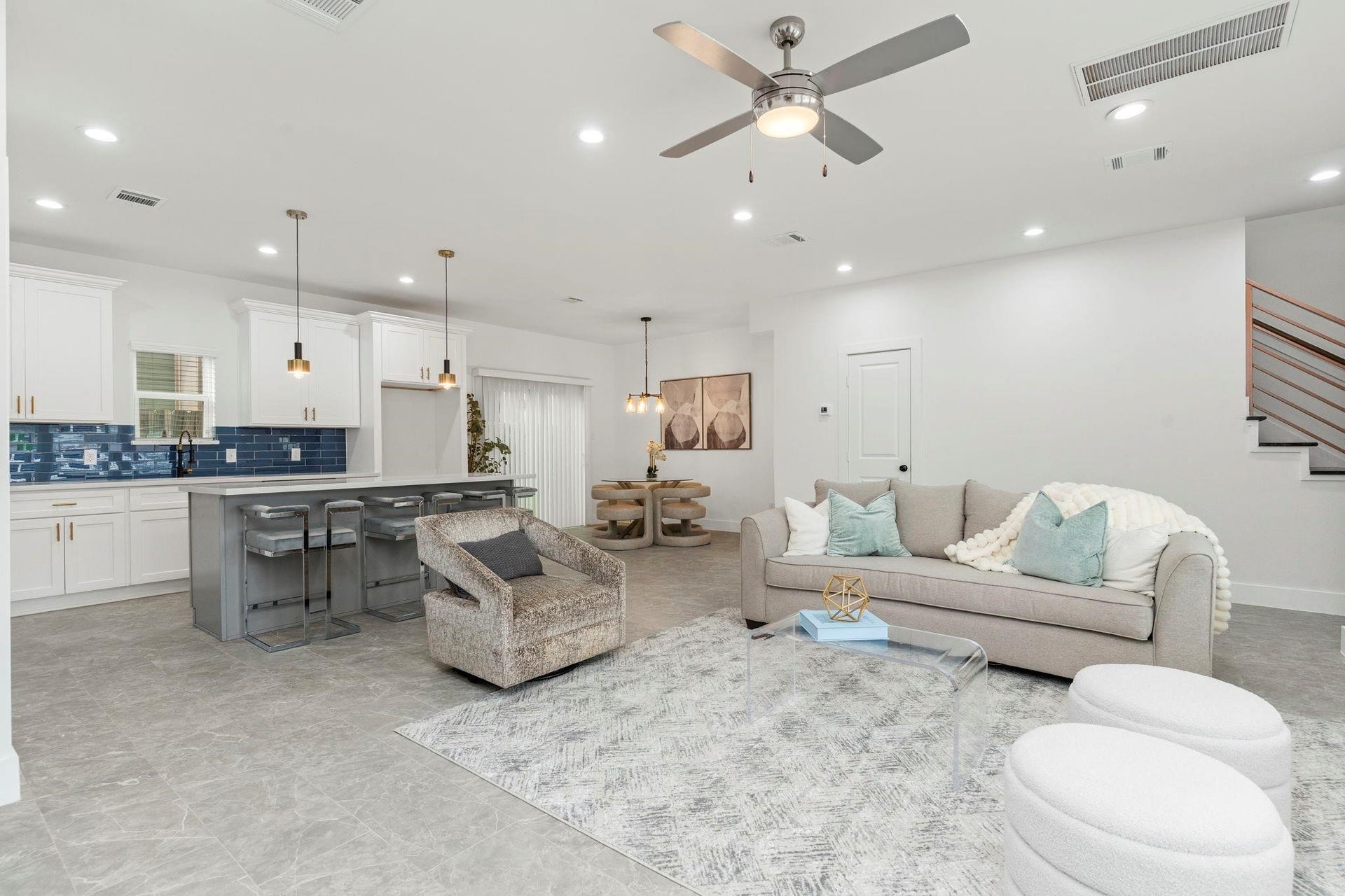 1517 Egypt Street, Houston, TX 77009 1517 Egypt Street, Houston, TX 77009