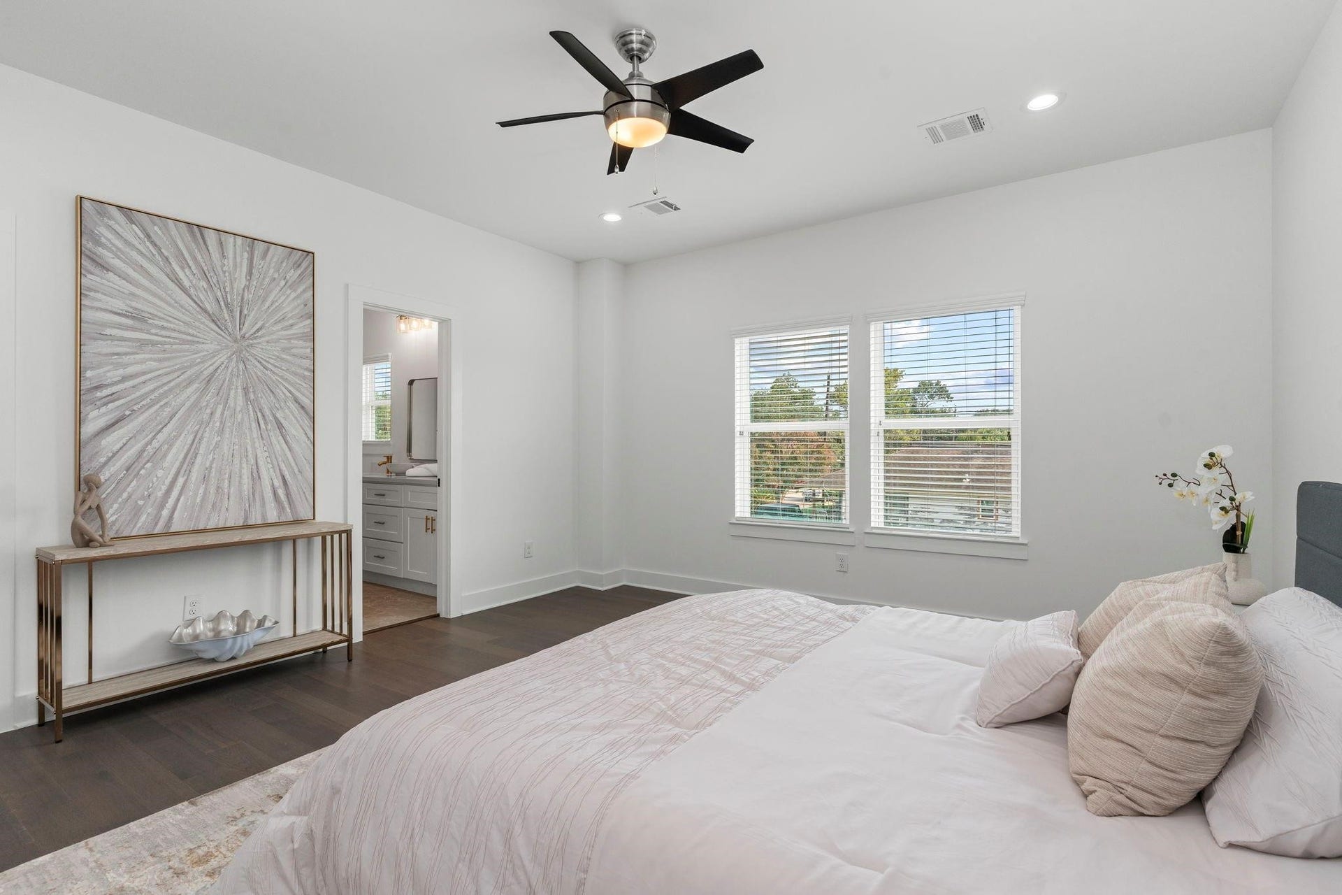 1517 Egypt Street, Houston, TX 77009 1517 Egypt Street, Houston, TX 77009