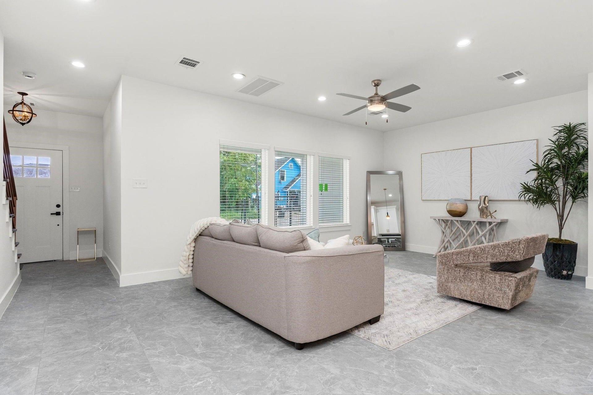 1517 Egypt Street, Houston, TX 77009 1517 Egypt Street, Houston, TX 77009