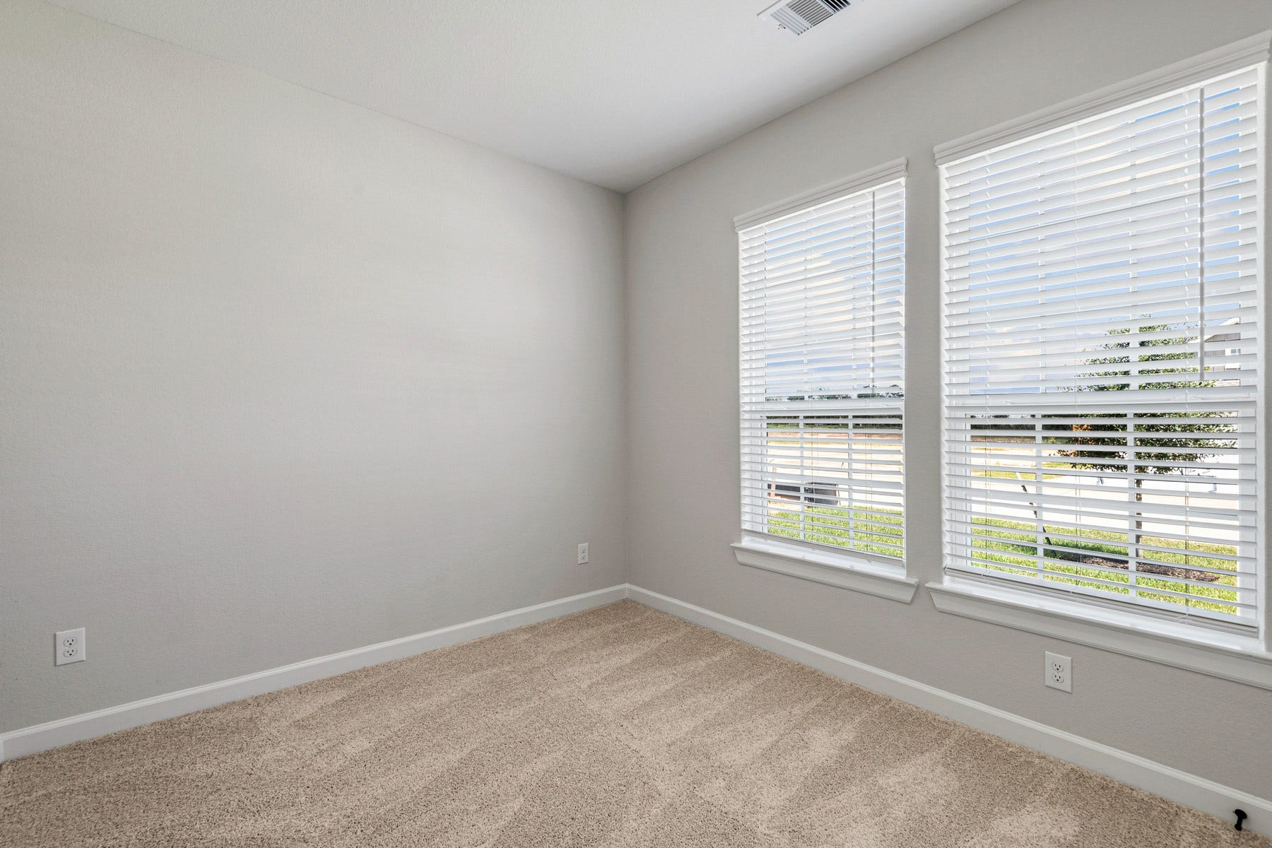 15650 Honey Cove Drive, Conroe, TX 77303 15650 Honey Cove Drive, Conroe, TX 77303