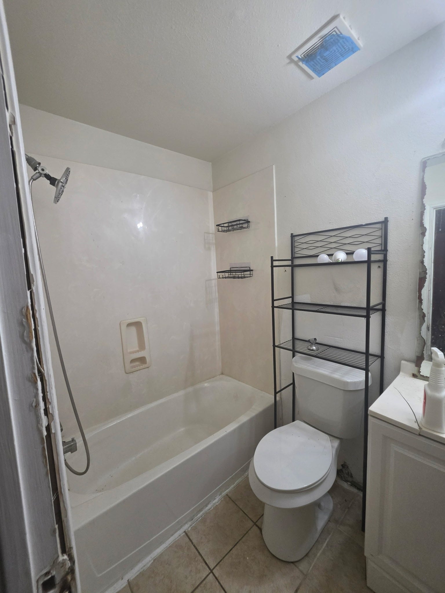 9523 Deep Valley Drive, Houston, TX 77044 9523 Deep Valley Drive, Houston, TX 77044