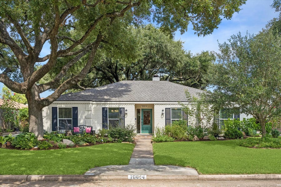 Property photo for 10814 Overbrook Lane, Houston, TX