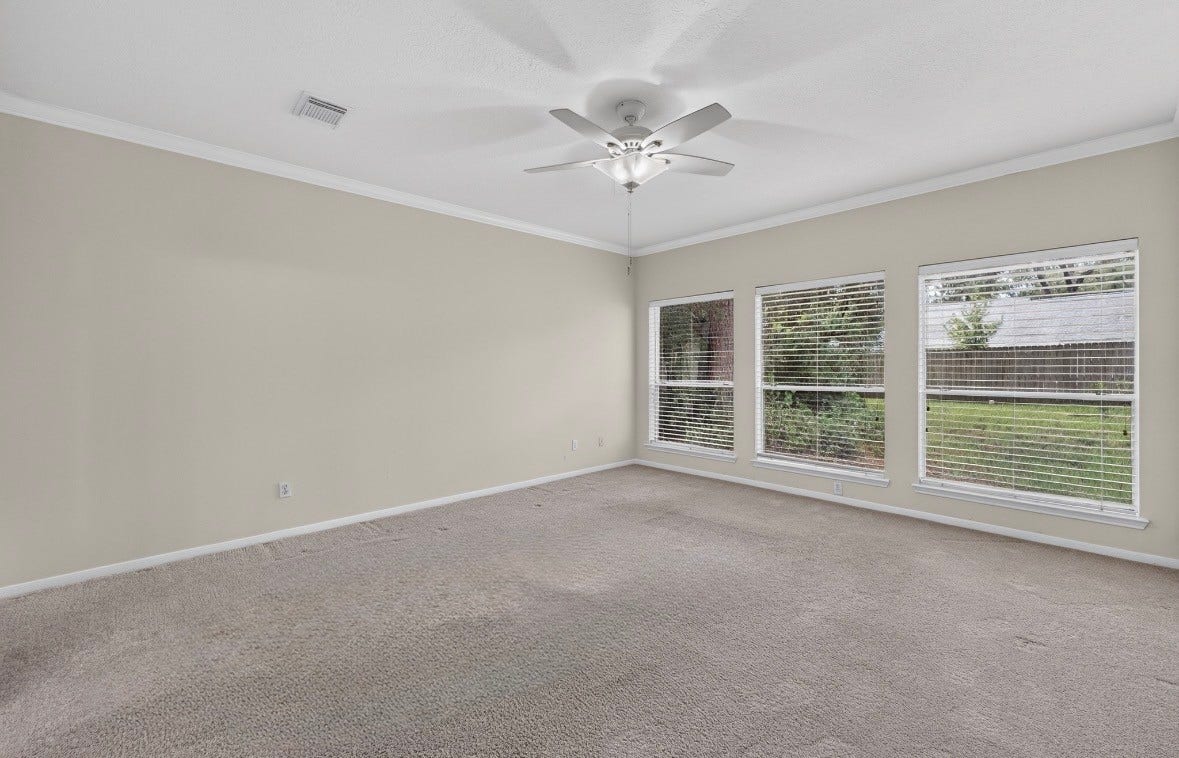 111 Pine Manor Drive, Conroe, TX 77385 111 Pine Manor Drive, Conroe, TX 77385