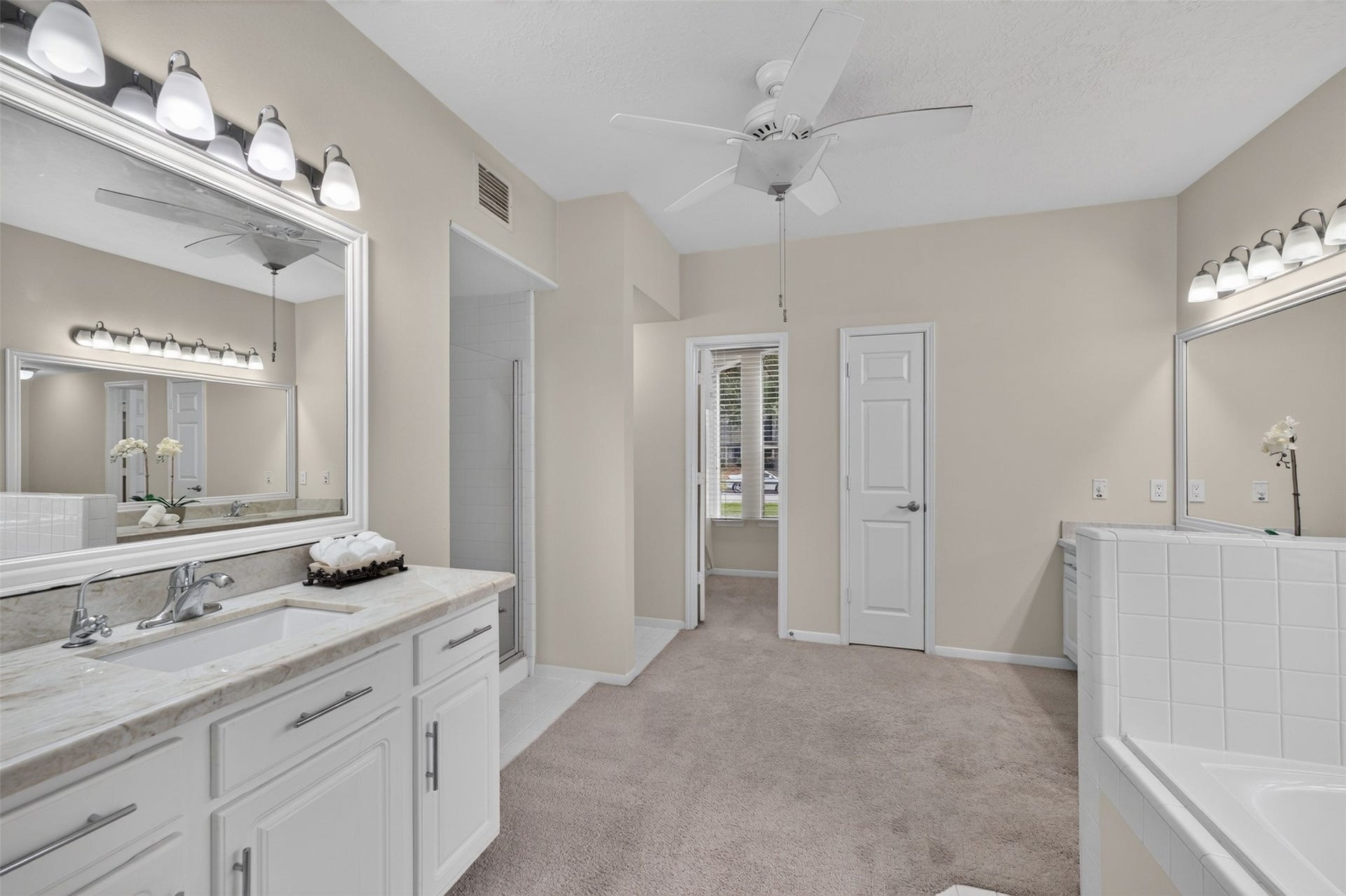 111 Pine Manor Drive, Conroe, TX 77385 111 Pine Manor Drive, Conroe, TX 77385