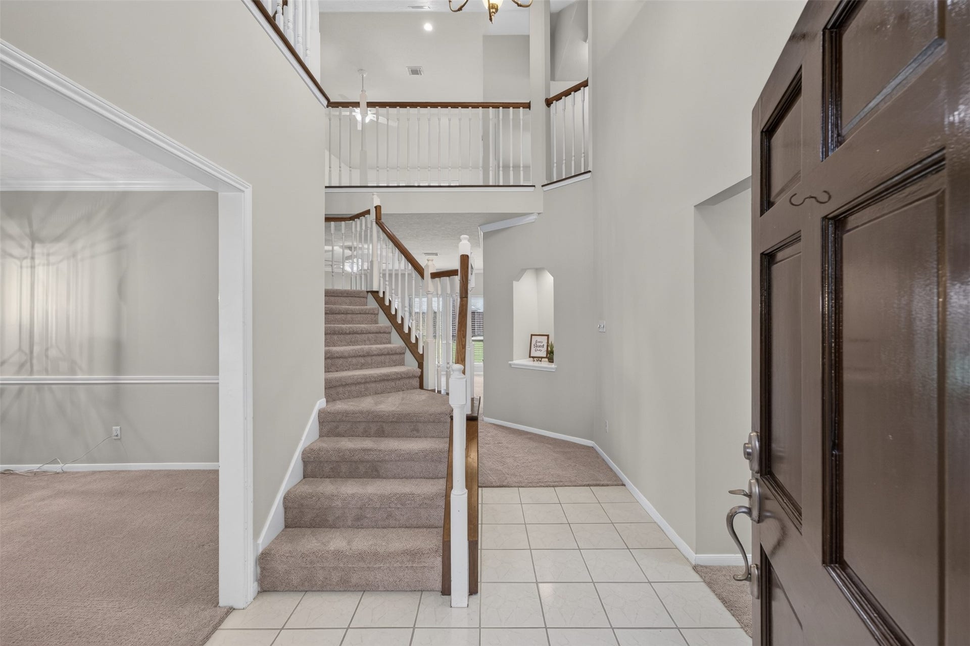 111 Pine Manor Drive, Conroe, TX 77385 111 Pine Manor Drive, Conroe, TX 77385