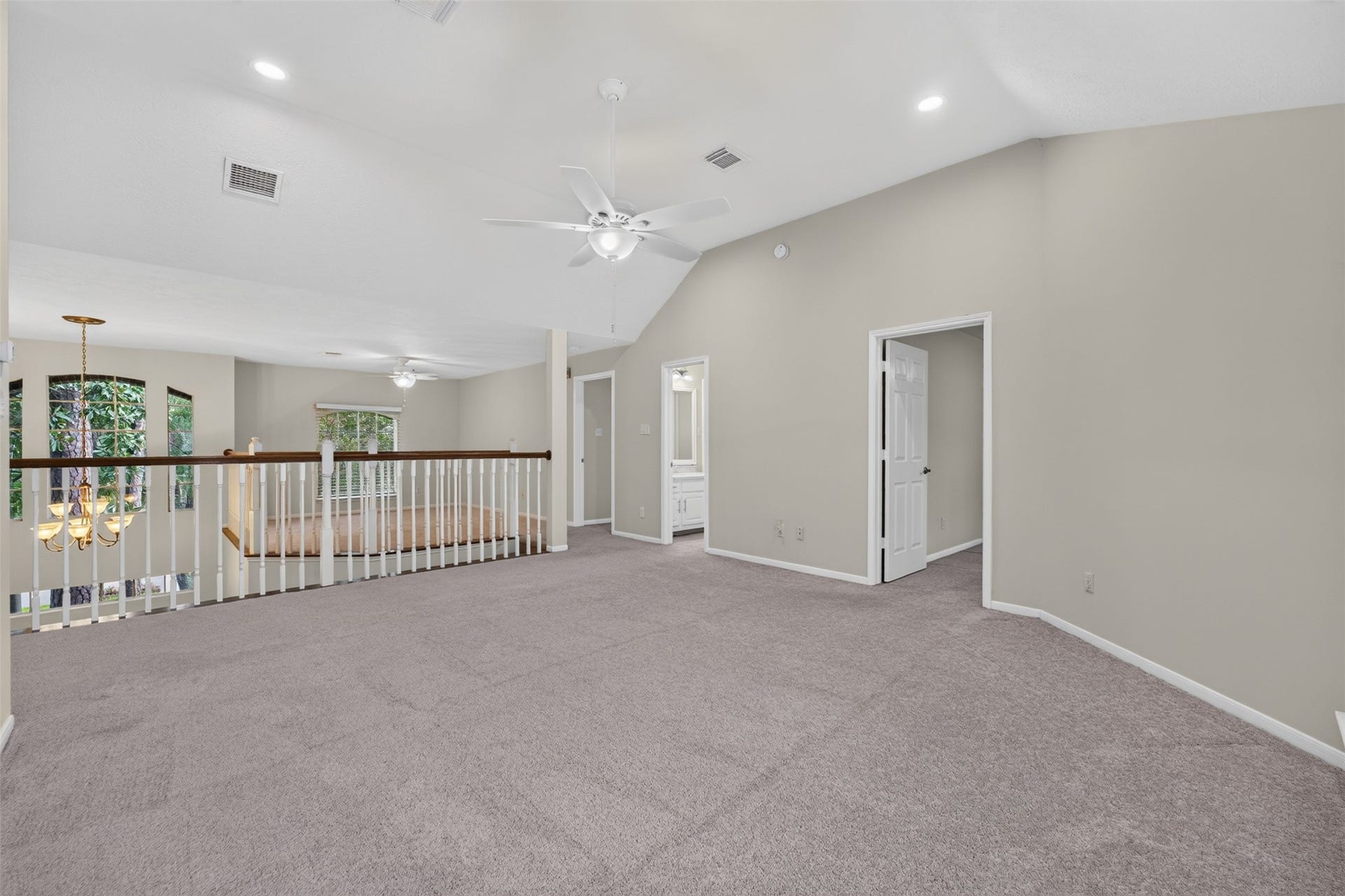 111 Pine Manor Drive, Conroe, TX 77385 111 Pine Manor Drive, Conroe, TX 77385
