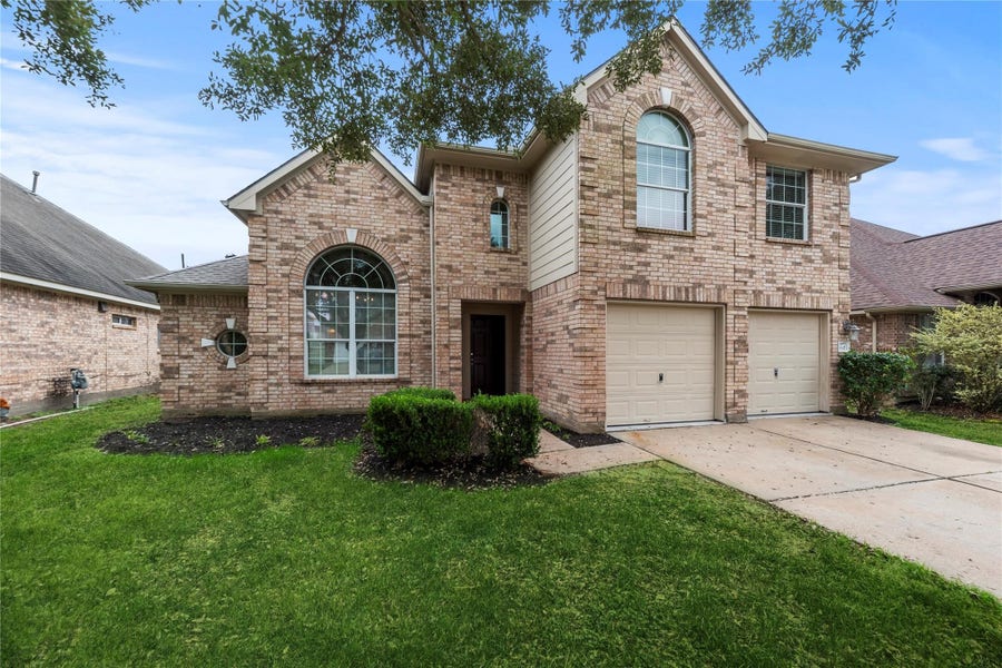 Property photo for 6411 Briar Moss Lane, Katy, TX