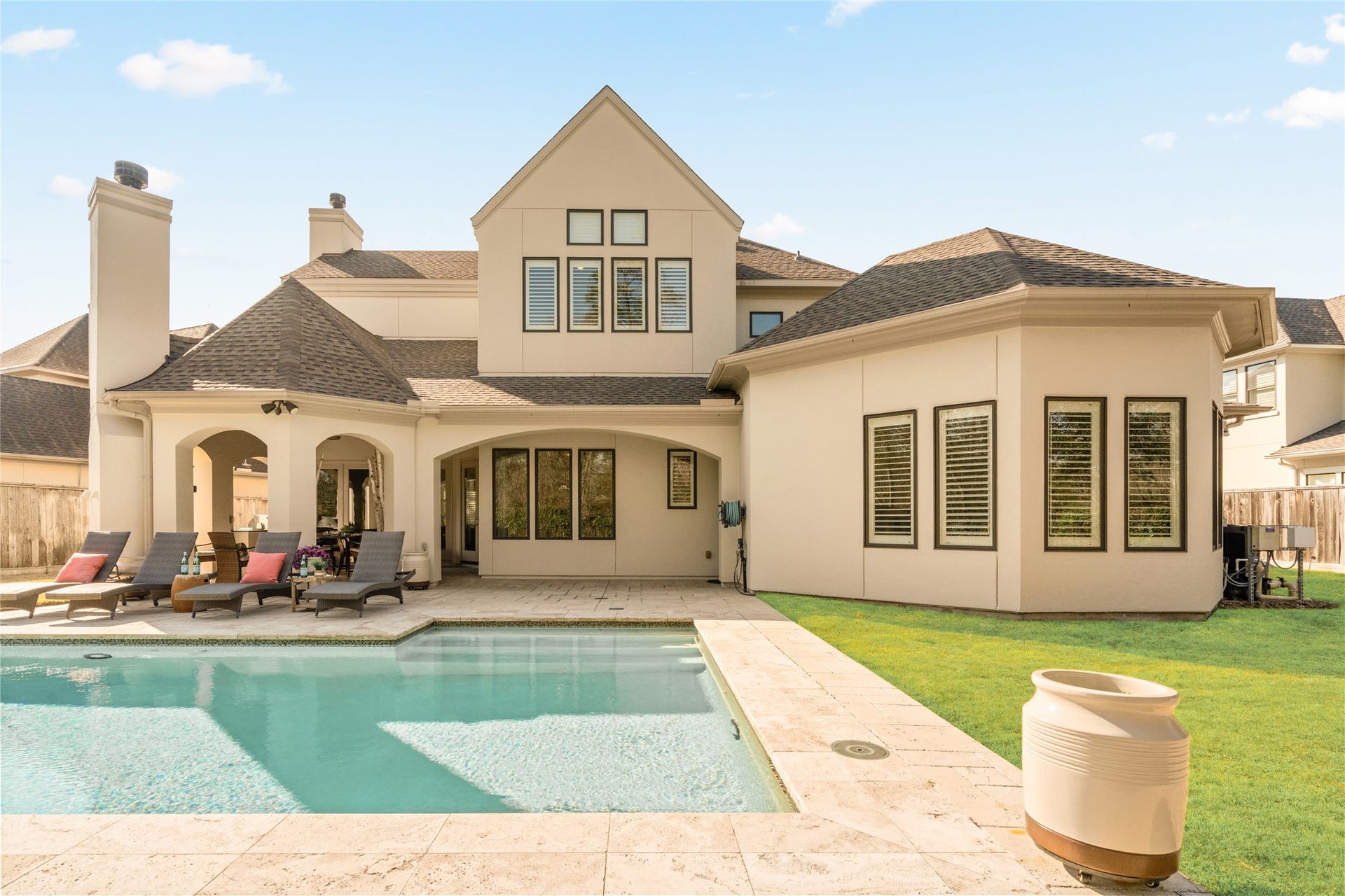With 4 bedrooms, 4.5 baths, 3-car garage, media room, bonus room /home gym, office, and much more beautifully designed by Frankel Homes.