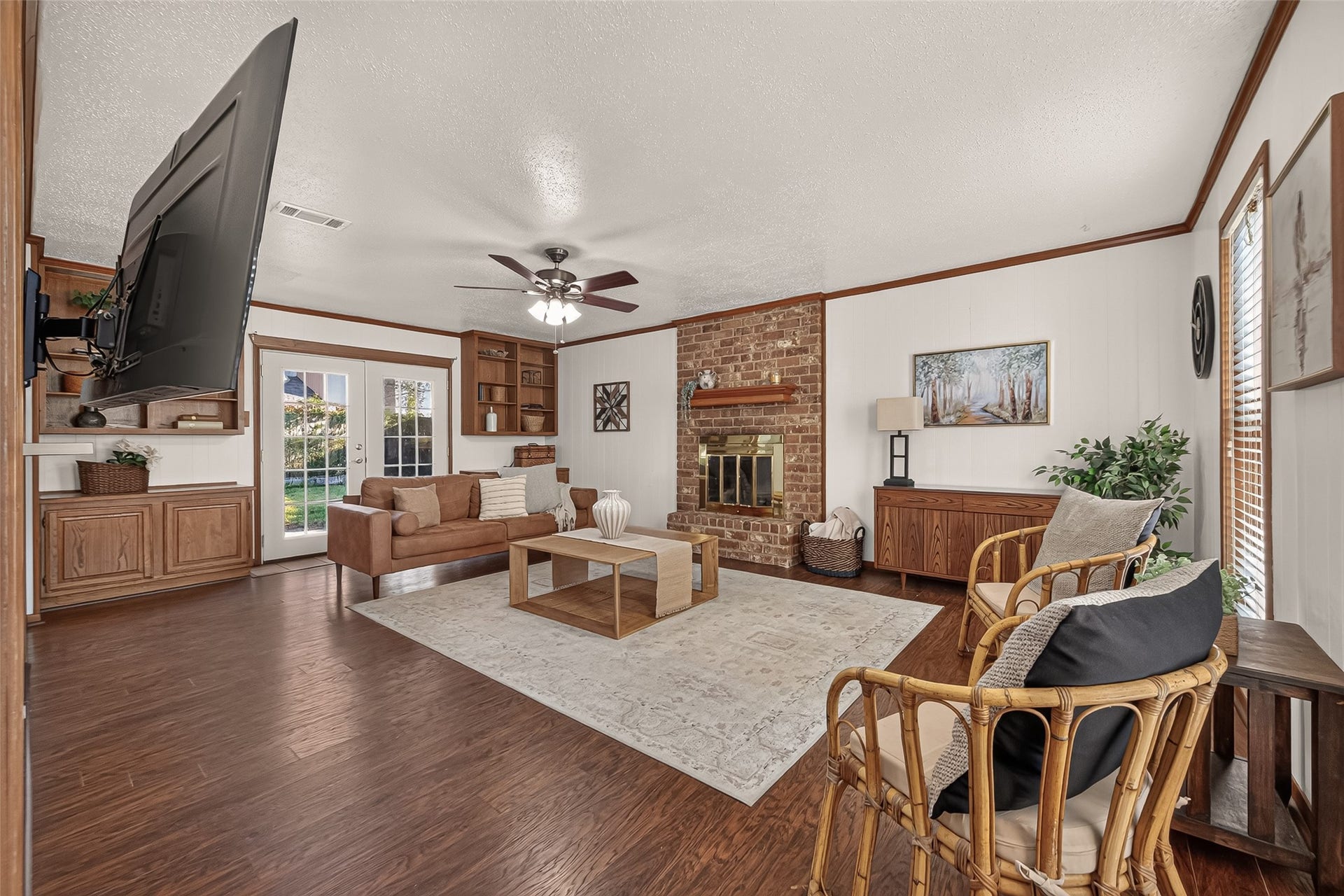 9 Arlington Street, Conroe, TX 77301 9 Arlington Street, Conroe, TX 77301